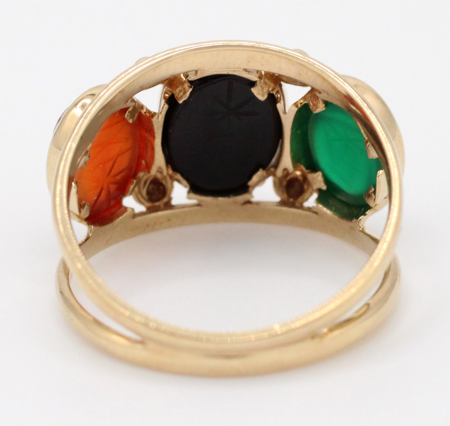 Vintage Multicolor Scarab Band Ring - 14k Yellow Gold Onyx & Carnelian 3 Stones