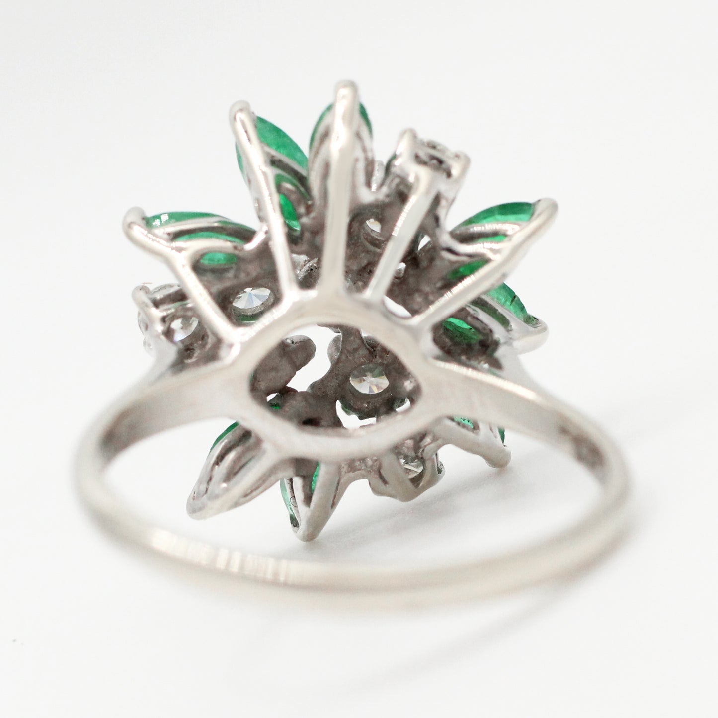 Vintage 0.50ctw Emerald & Diamond Floral Cocktail Ring - 14k White Gold