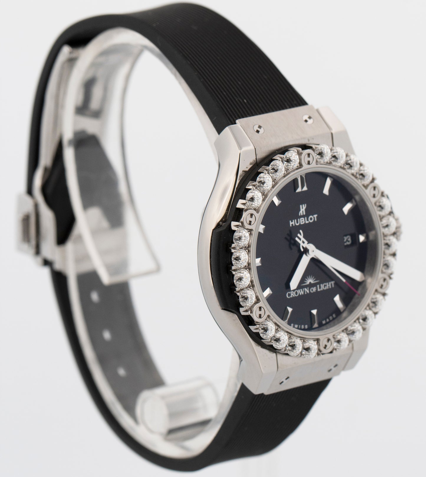 2024 Hublot Big Bang Classic Fusion Crown of Light 582.NX.1470.RX.1504.COL20