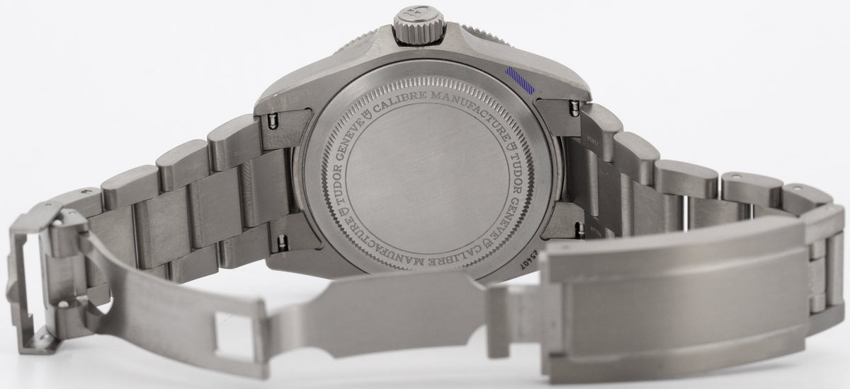 2025 Tudor Pelagos Black Titanium 39mm 25407N Automatic Rubber Watch Box Papers