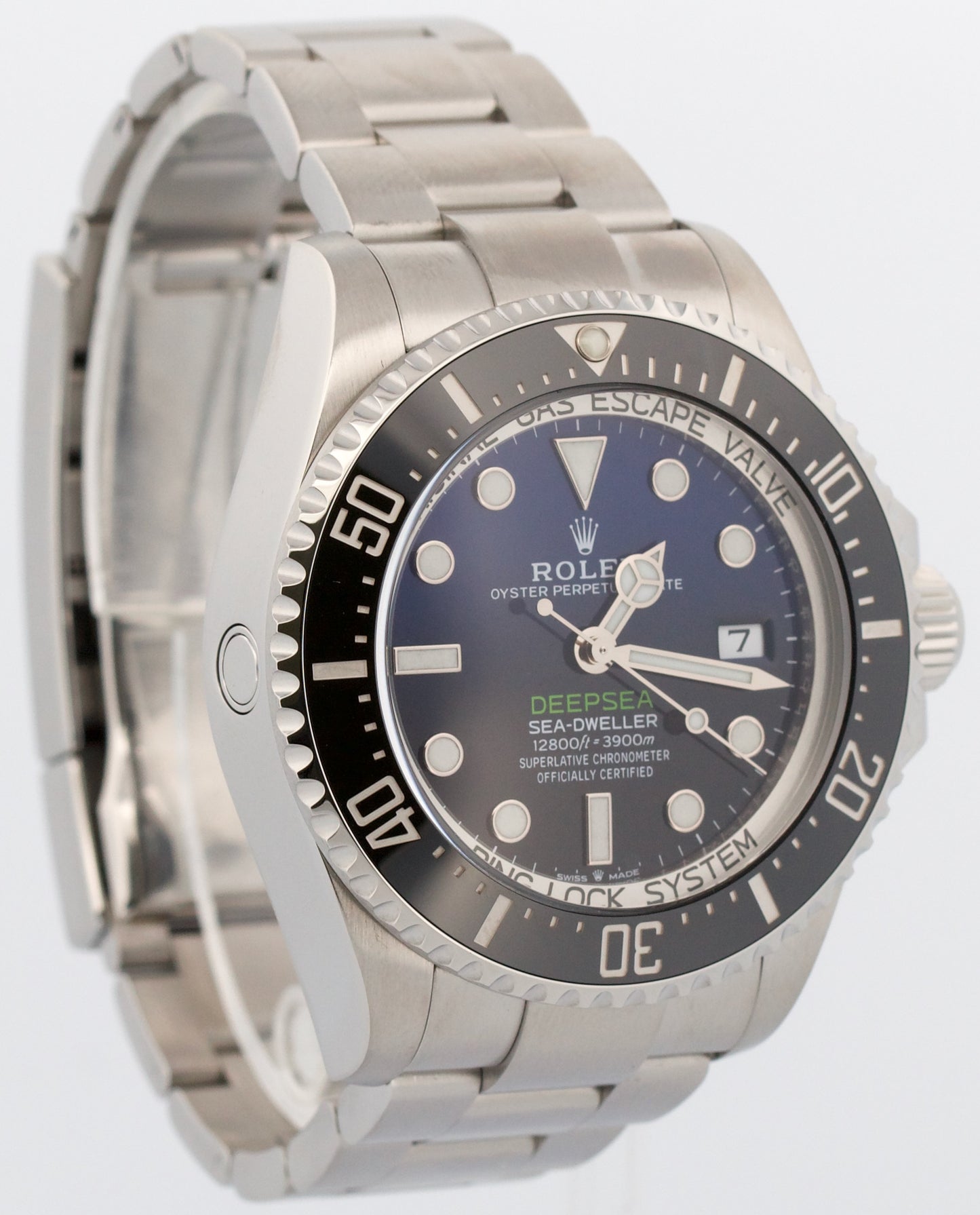 2022 PAPERS Rolex Sea-Dweller Deepsea JAMES CAMERON 44mm 136660 BOX