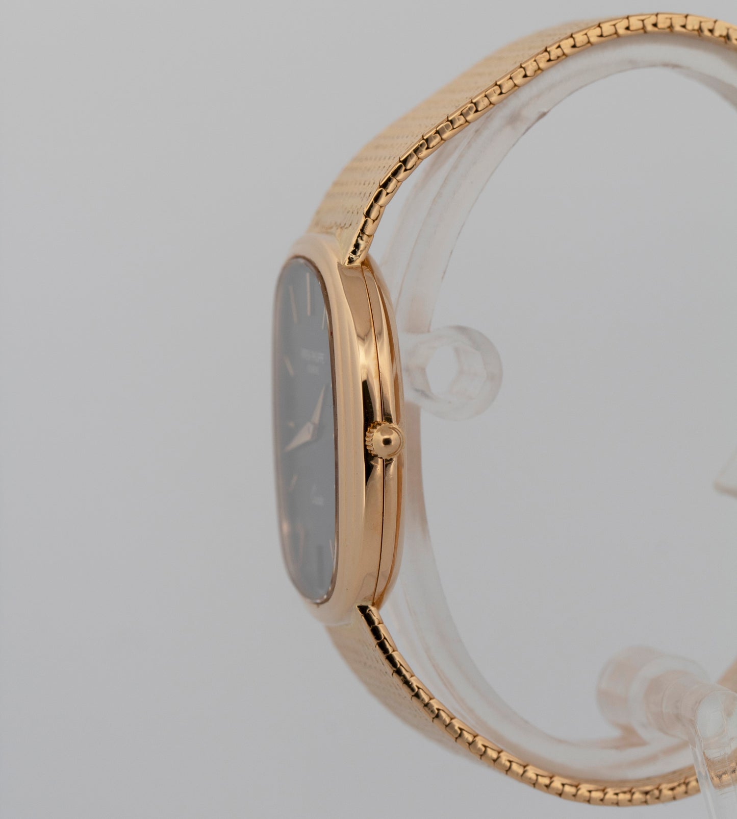 Patek Philippe Ellipse BLUE 18K Yellow Gold 30mm 3857/1 Quartz Watch