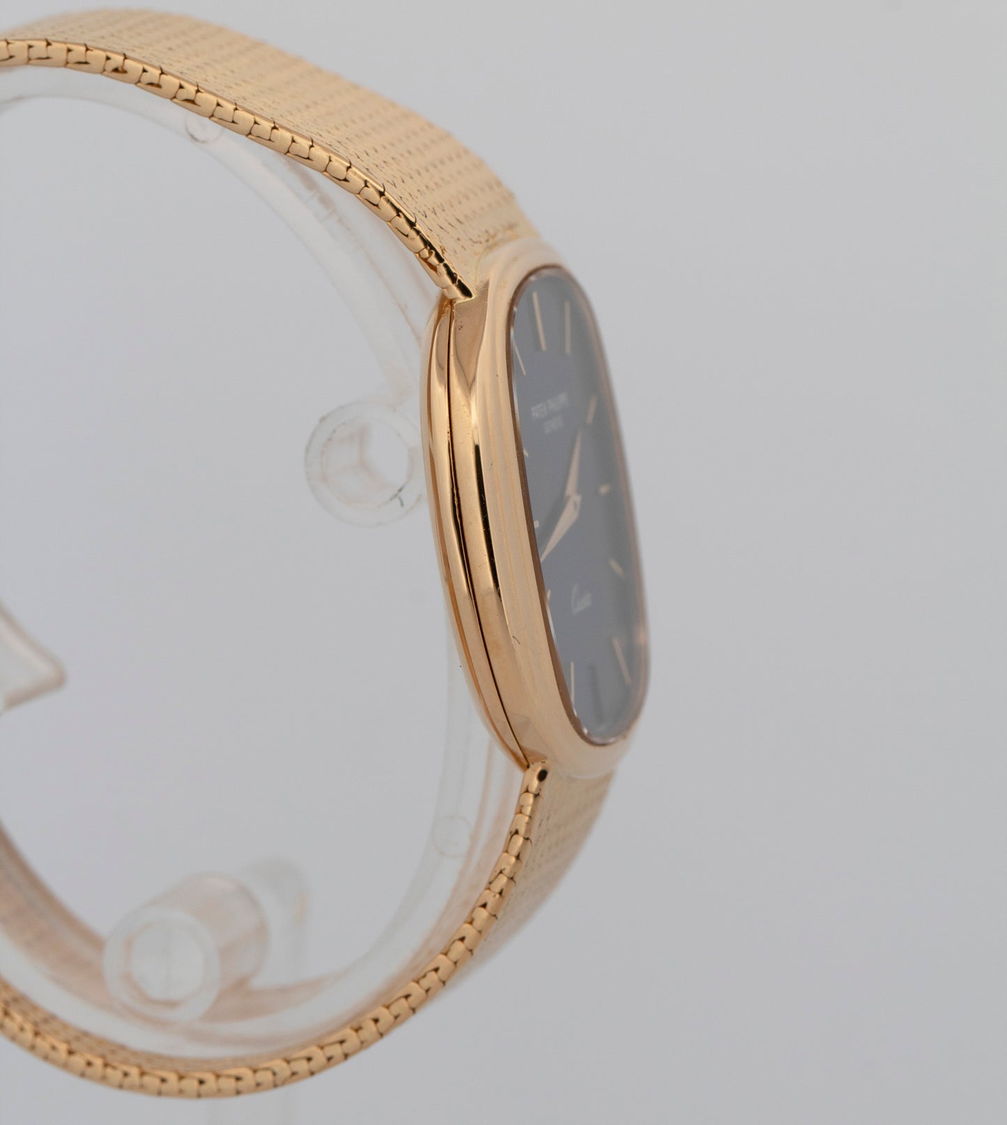 Patek Philippe Ellipse BLUE 18K Yellow Gold 30mm 3857/1 Quartz Watch