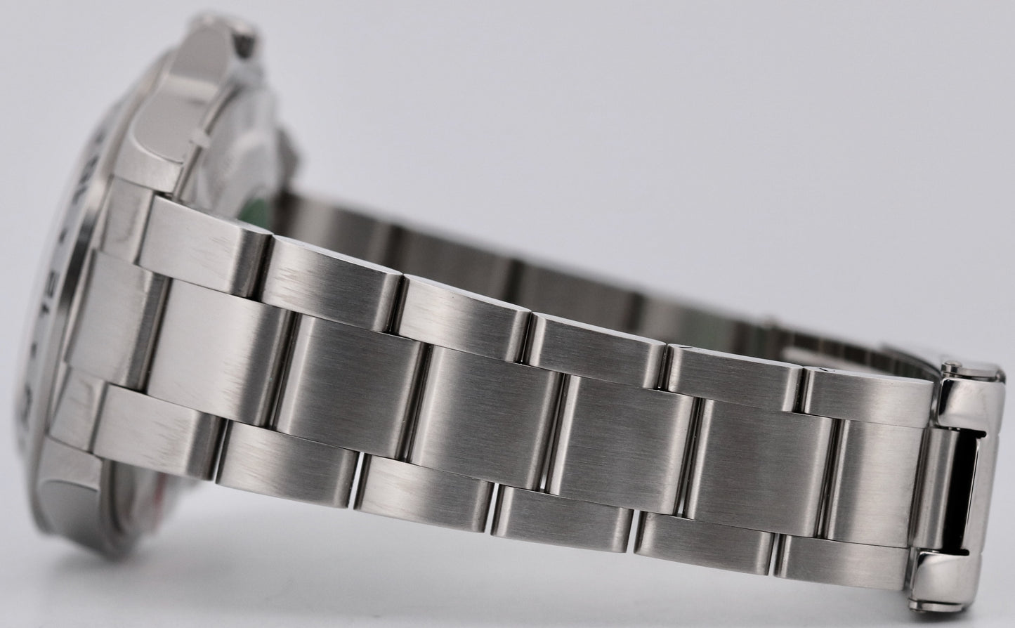 NOS SEALED UNWORN Rolex Explorer II 16570 40mm POLAR WHITE NO-HOLES Watch CARD