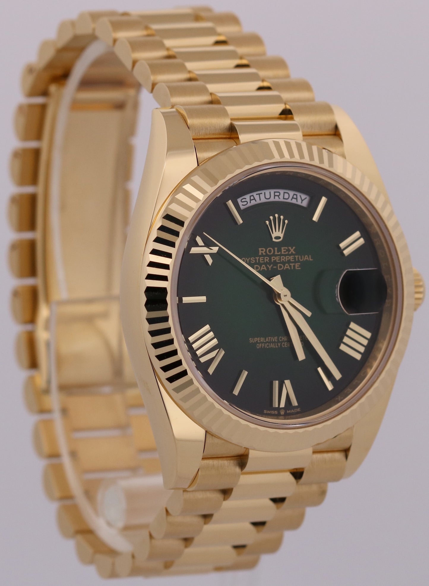 NEW DEC 2025 Rolex Day-Date 228238 President GREEN OMBRE ROMAN 40mm BOX PAPERS