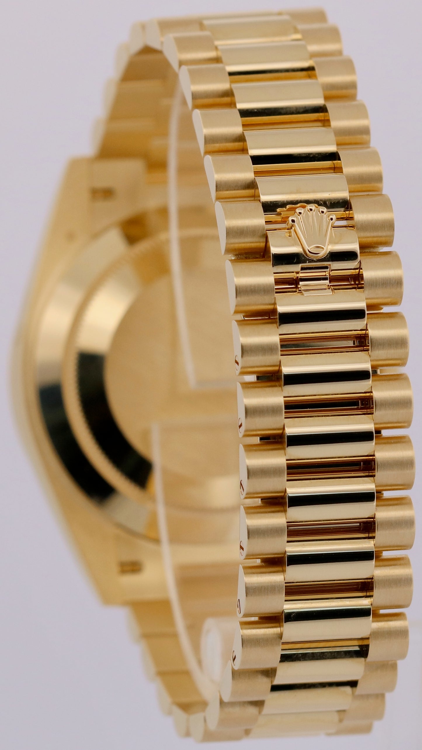 NEW DEC 2025 Rolex Day-Date 228238 President GREEN OMBRE ROMAN 40mm BOX PAPERS