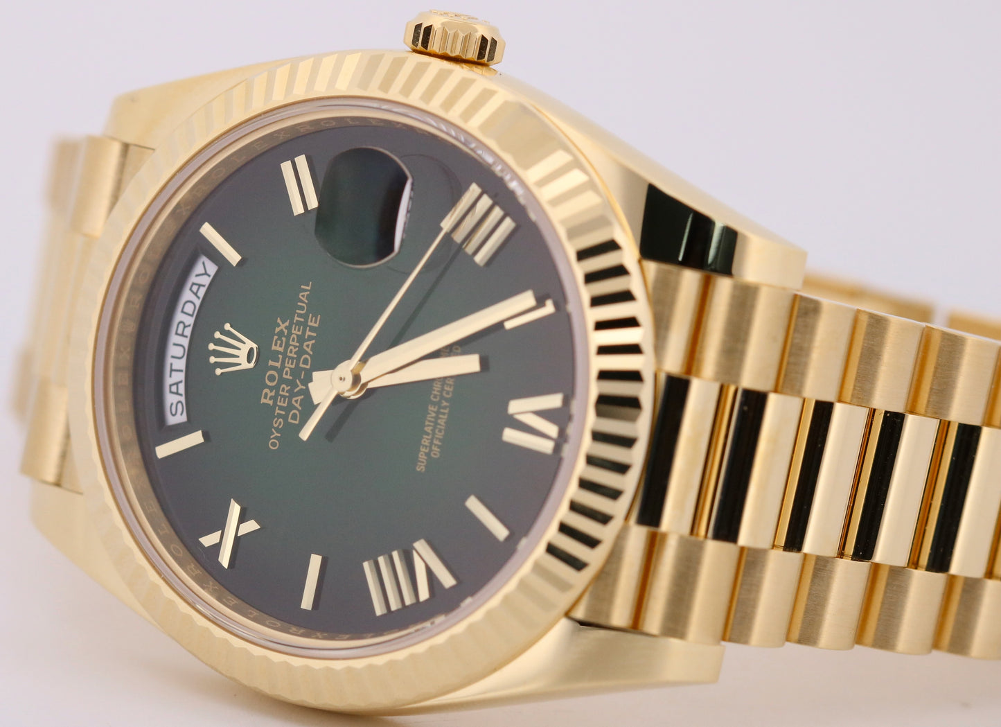 NEW DEC 2025 Rolex Day-Date 228238 President GREEN OMBRE ROMAN 40mm BOX PAPERS
