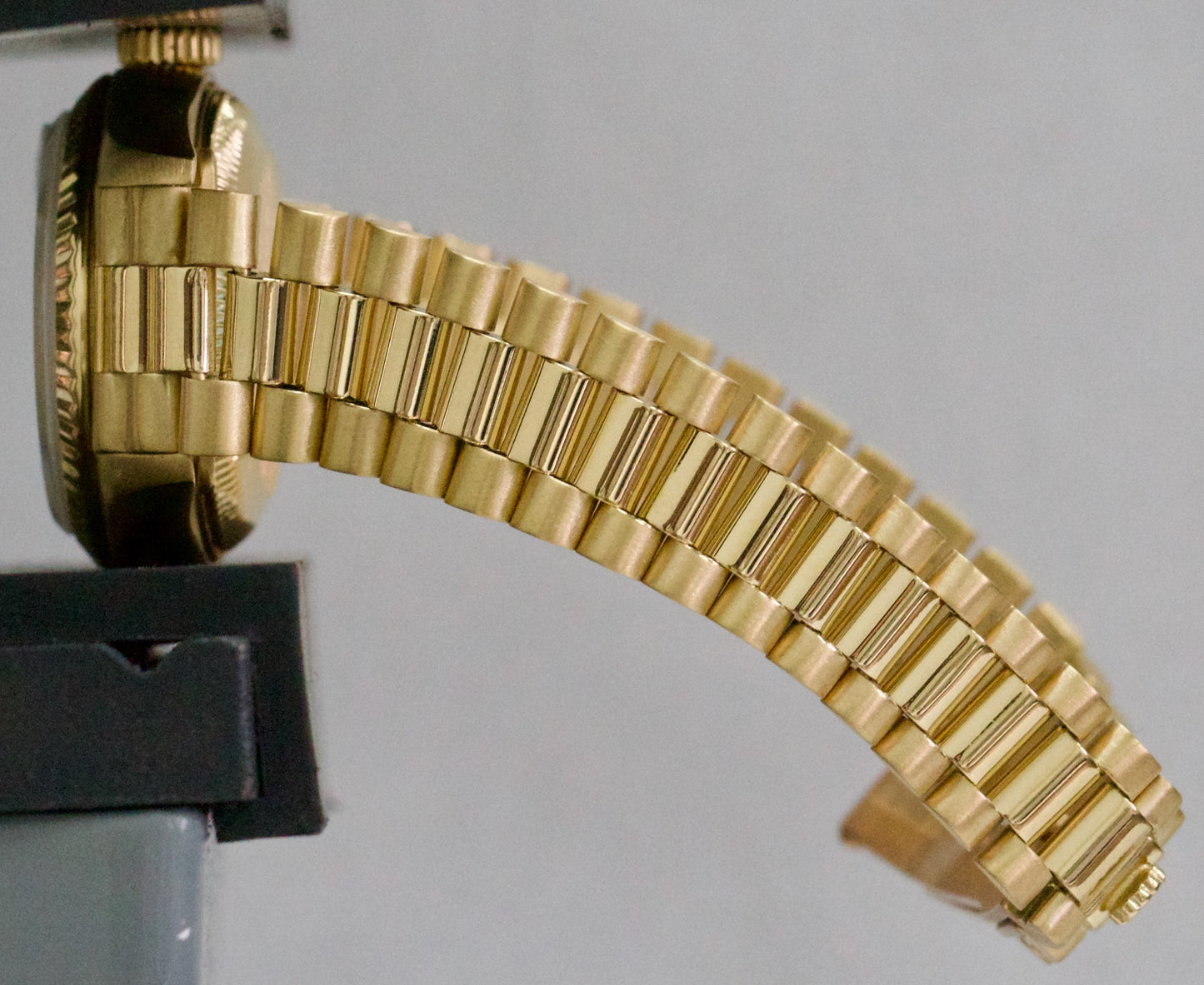 PAPERS Ladies Rolex DateJust President 26mm WHITE DIAMOND 18K Gold 69178 BOX