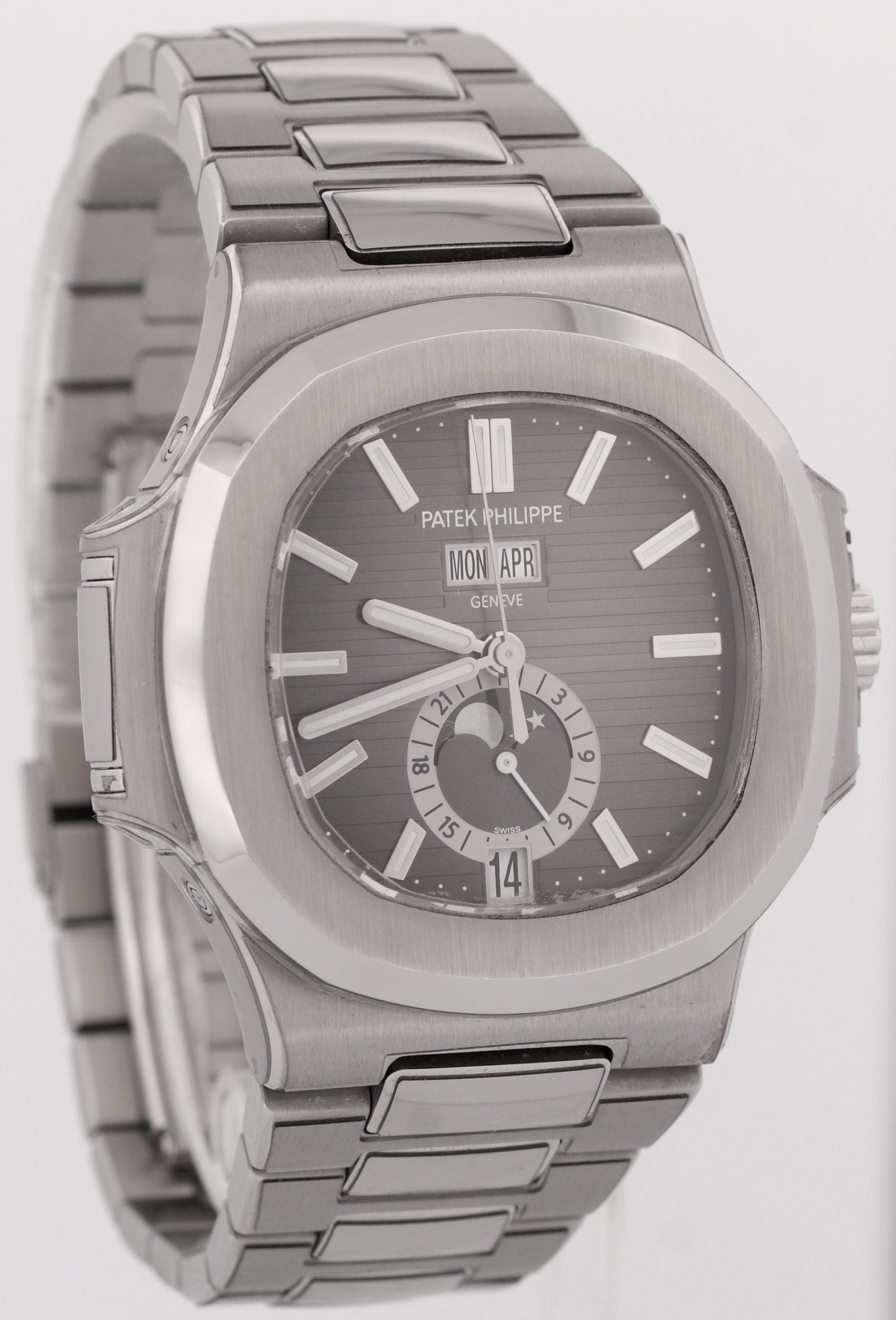 2018 PAPERS Patek Philippe Nautilus Moonphase GRAY Steel 40.5mm 5726/1A BOX