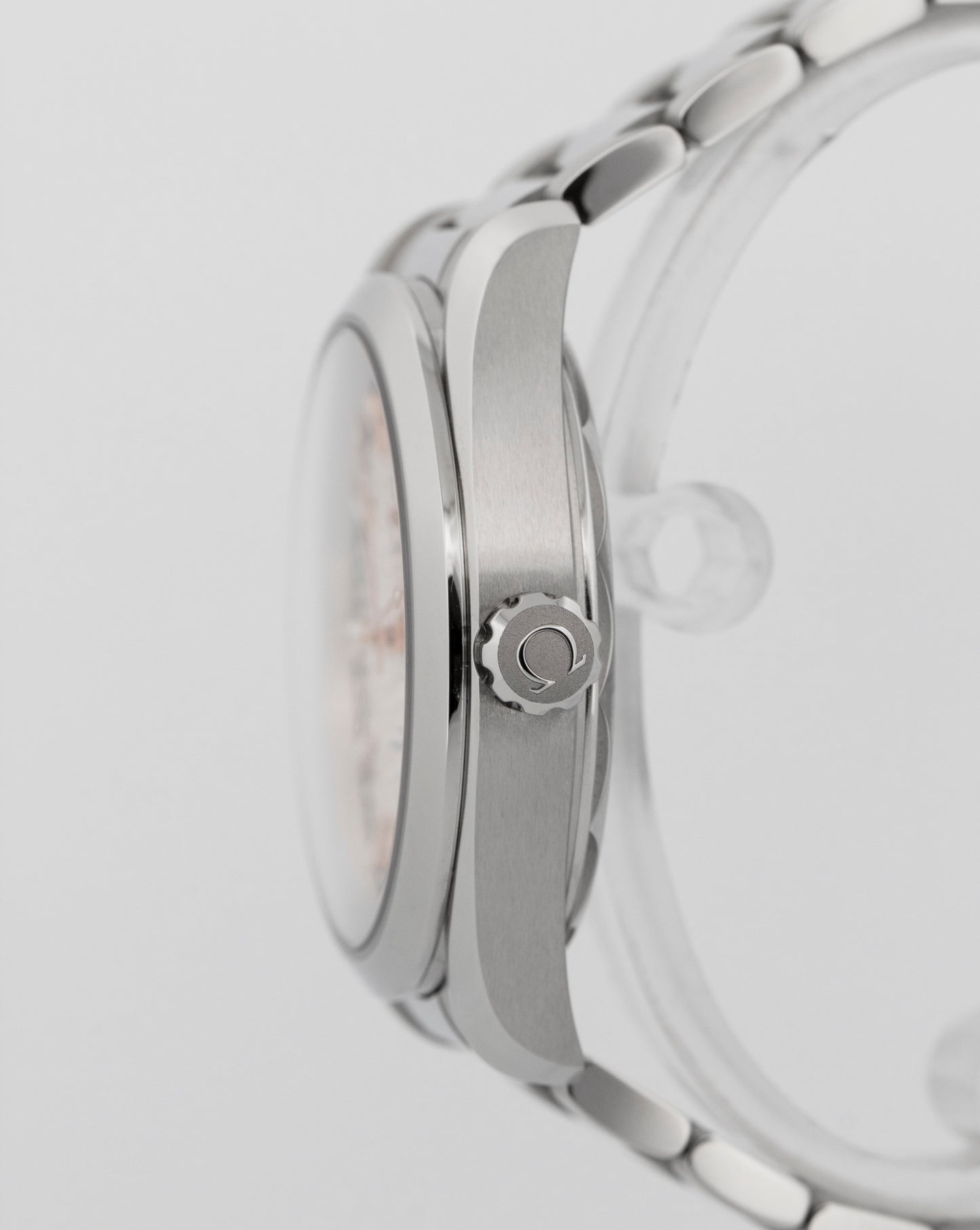 Omega Seamaster Aqua Terra 150M SILVER Steel 38mm 220.10.38.20.02.002 Watch BOX