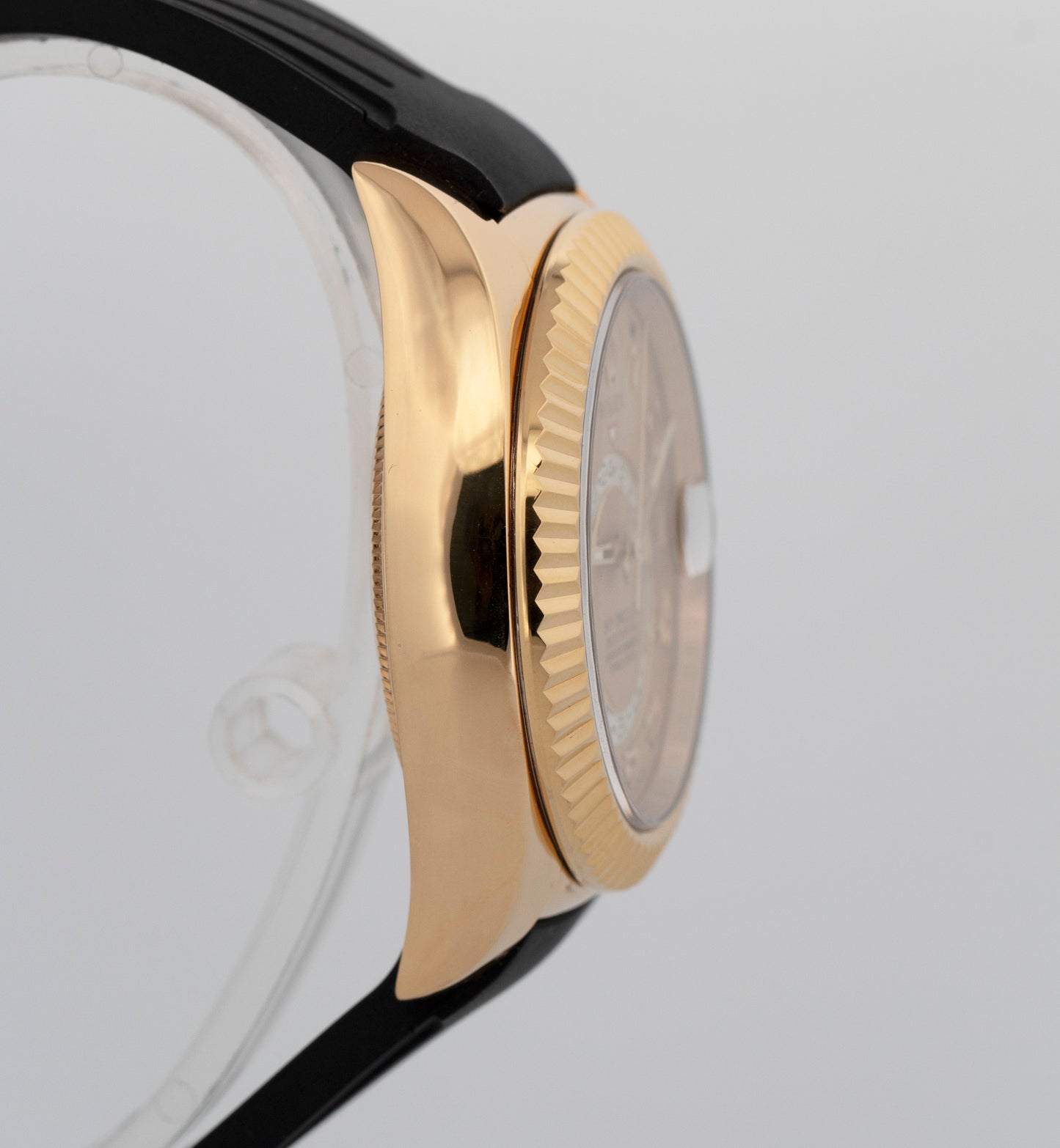 Rolex Sky-Dweller CHAMPAGNE Arabic 18K Yellow Gold 42mm Rubber 326138 Watch