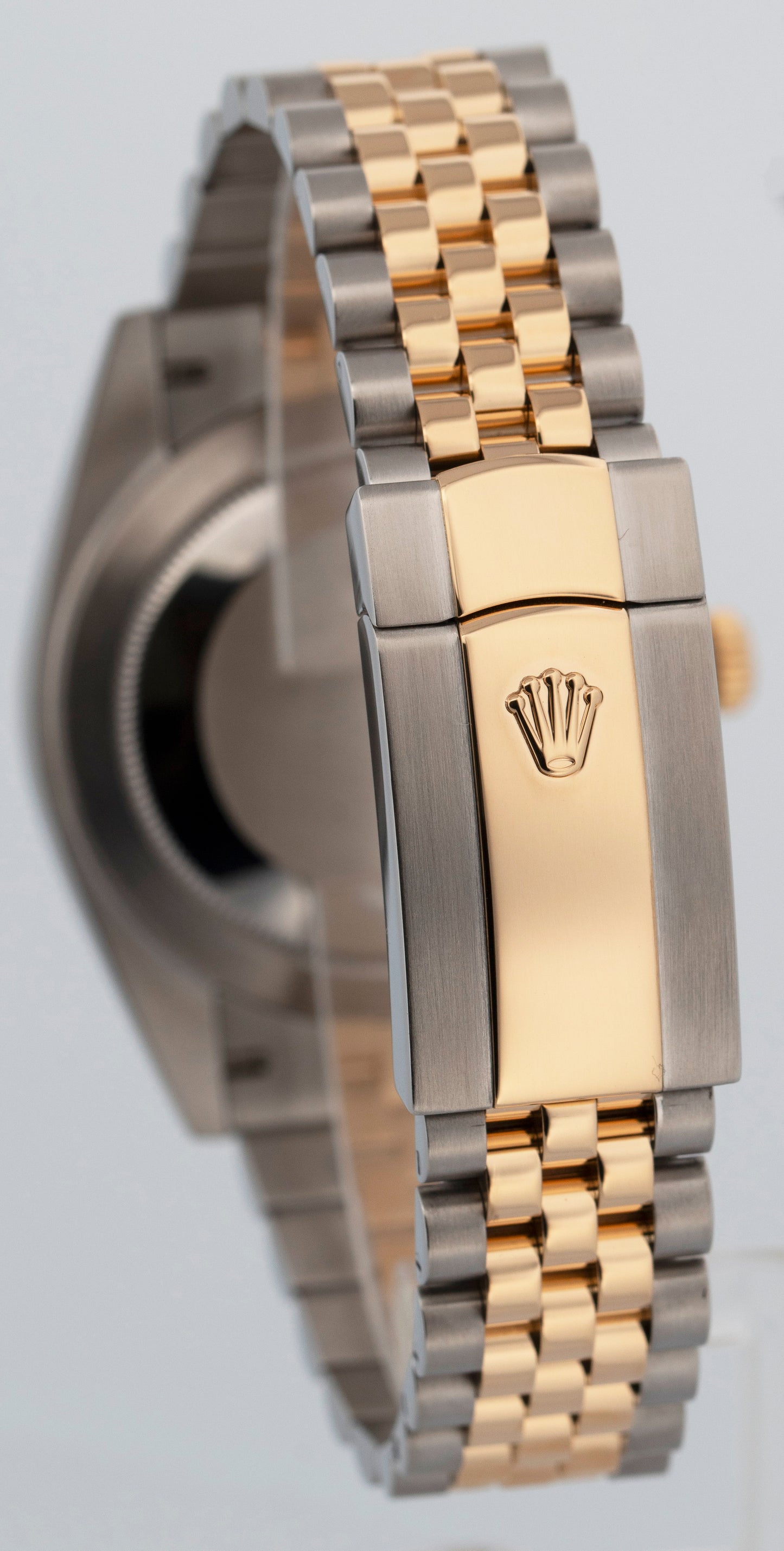 Rolex DateJust 41 Two-Tone Gold Wimbledon Rhodium Jubilee 41mm 126333 Watch