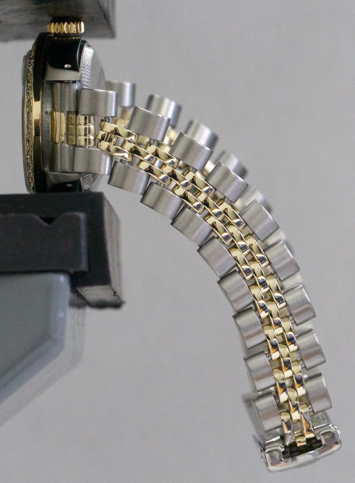 Ladies Rolex DateJust 26mm MOP DIAMOND 18K Yellow Gold Steel JUBILEE 6917 Watch