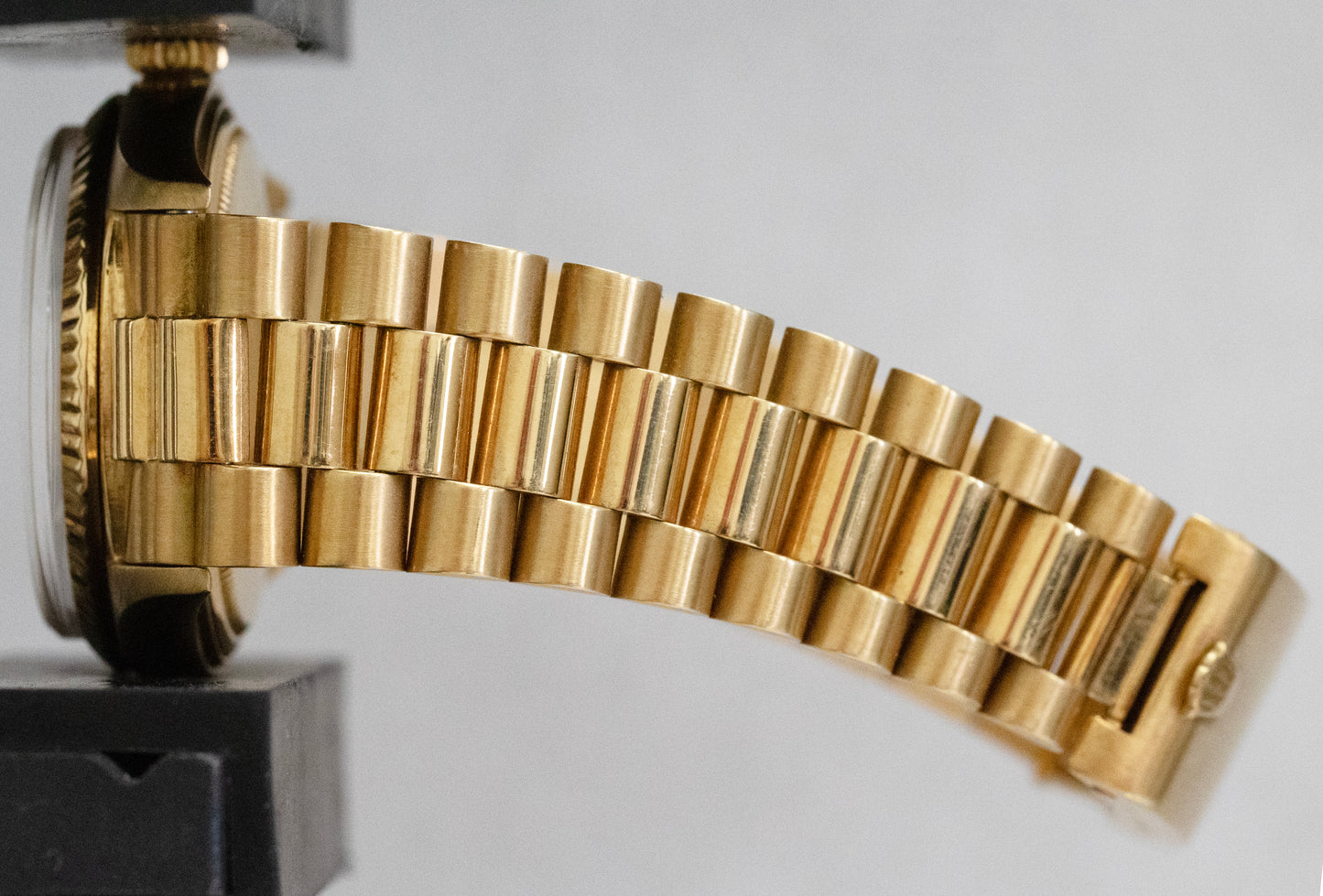 VINTAGE 1969 Rolex Day-Date President Champagne DIAMOND 36mm Yellow Gold 1803