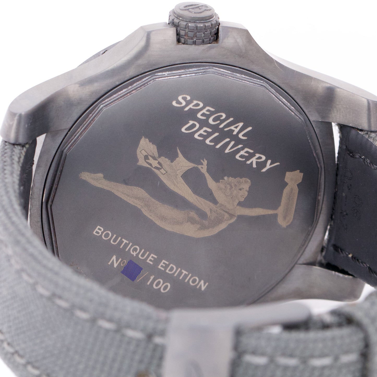 Breitling Avenger Blackbird Black Titanium YELLOW Automatic 48mm V17310 Watch