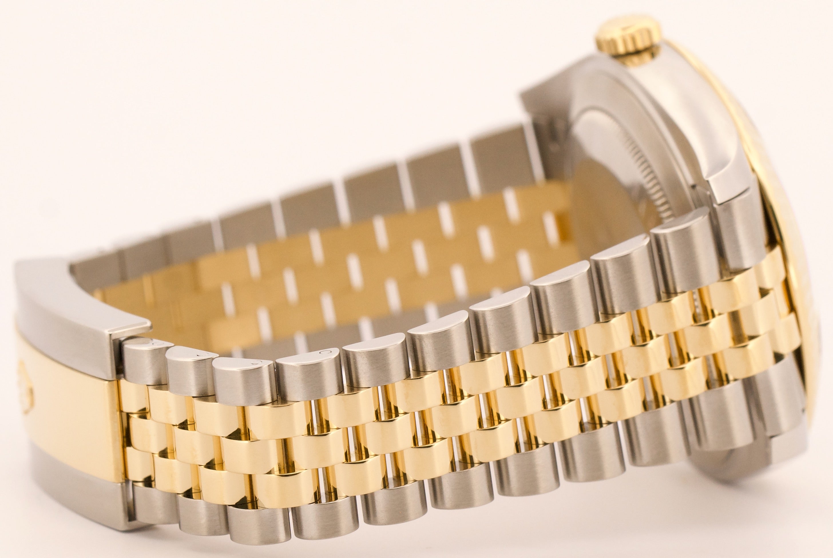 Rolex DateJust WHITE 41mm 18K Yellow Gold Fluted Steel JUBILEE