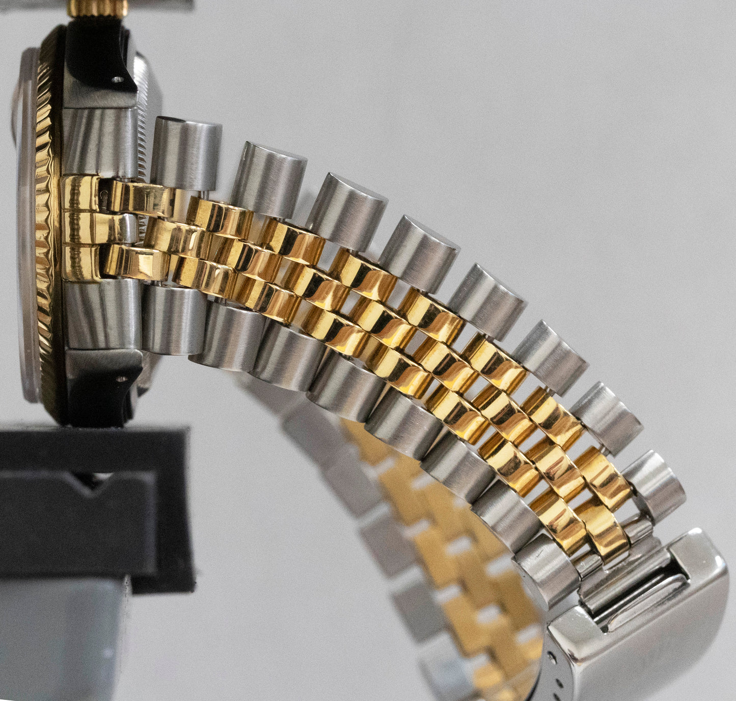 Rolex DateJust 36mm Champagne Jubilee 18K Yellow Gold JUBILEE Steel 16233 Watch