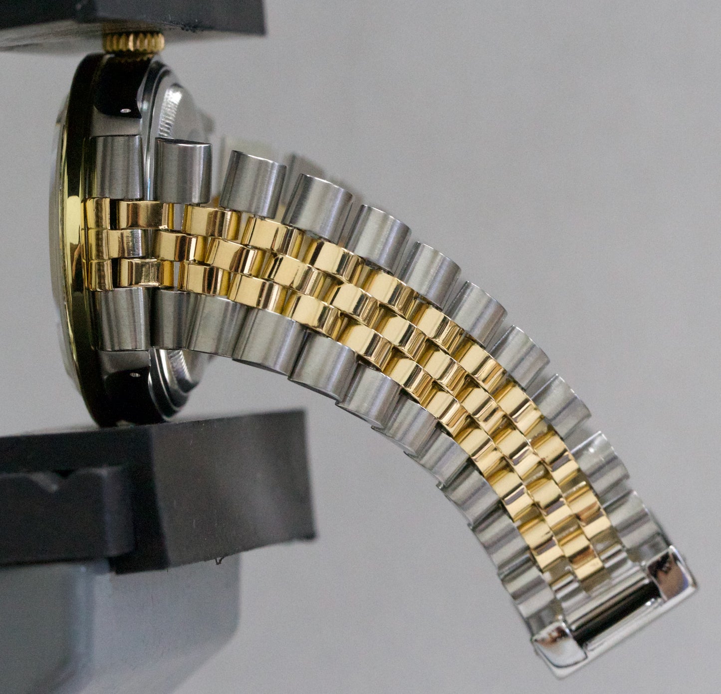 Rolex DateJust 36mm CHAMPAGNE DIAMOND Two-Tone 18K Yellow Gold JUBILEE 16013