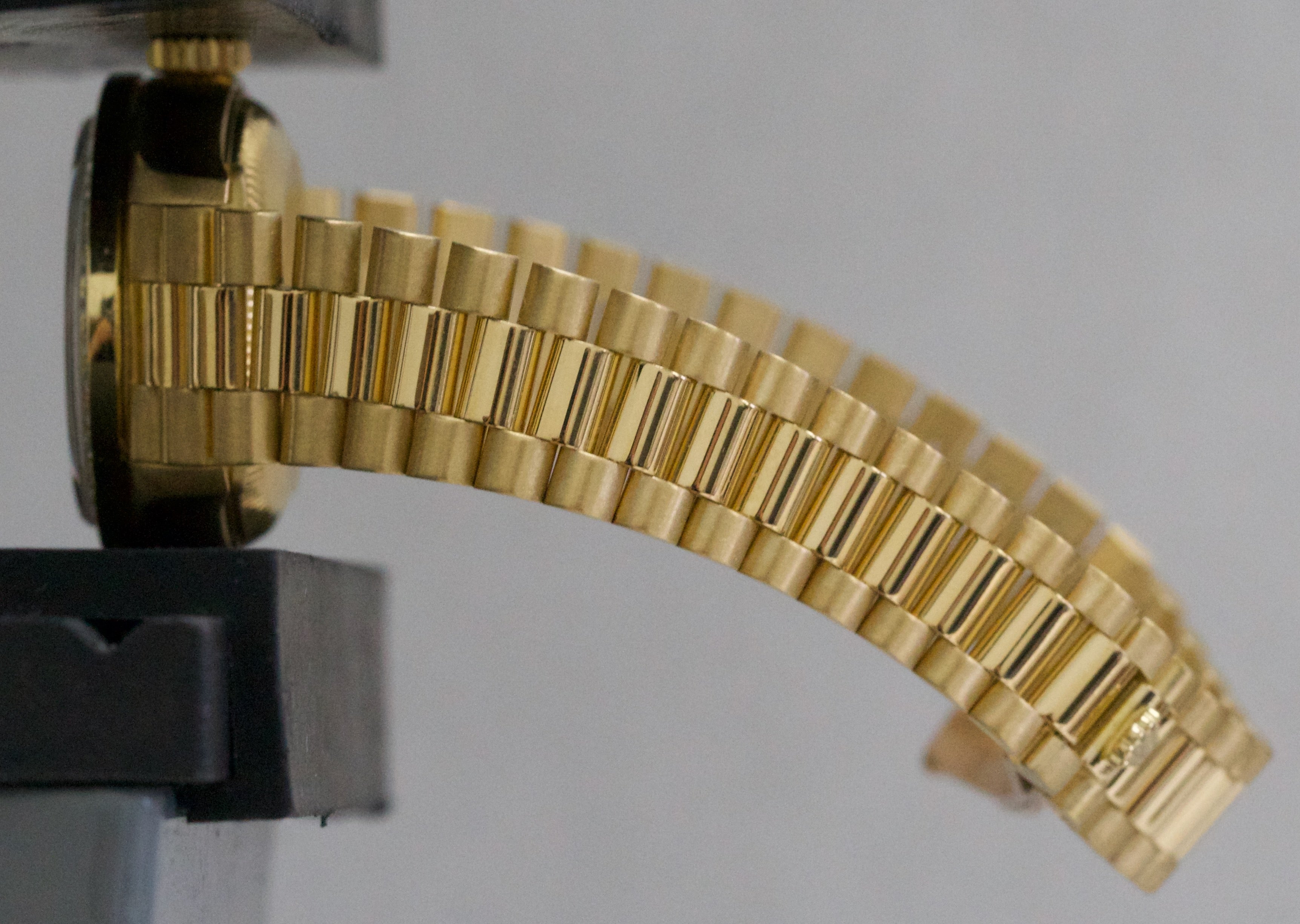 Ladies 1995 Rolex DateJust President BLUE DIAMOND 18K Yellow Gold