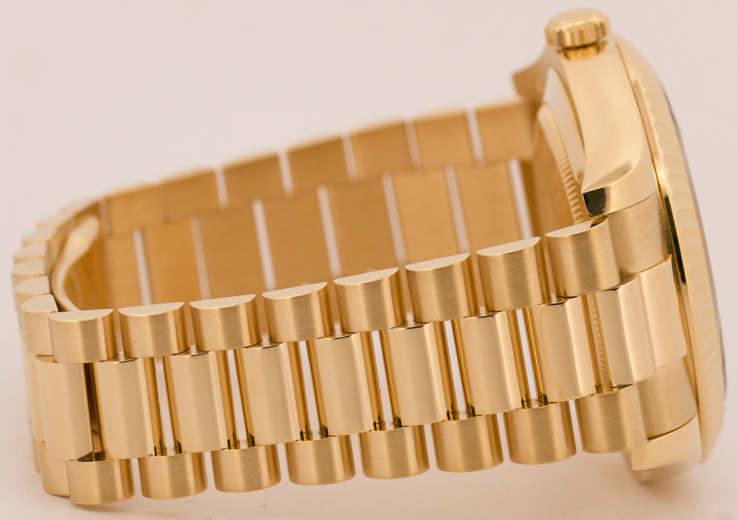 MINT PAPERS Rolex Day-Date II 41mm CHAMPAGNE ROMAN 18K Yellow Gold 218238 BOX