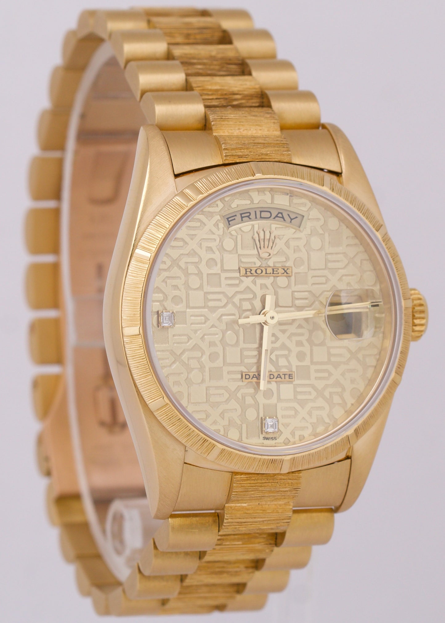 FACTORY 6-9 DIAMOND DIAL Rolex Day-Date 36 President 18K Gold Bark 18248 Watch