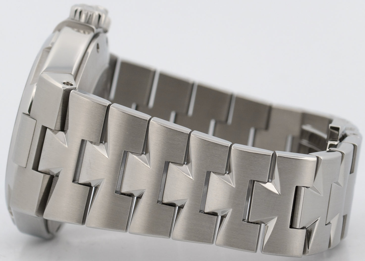 Vacheron Constantin Overseas Dual Time Steel WHITE 42mm 47450/B01A-9226 Watch