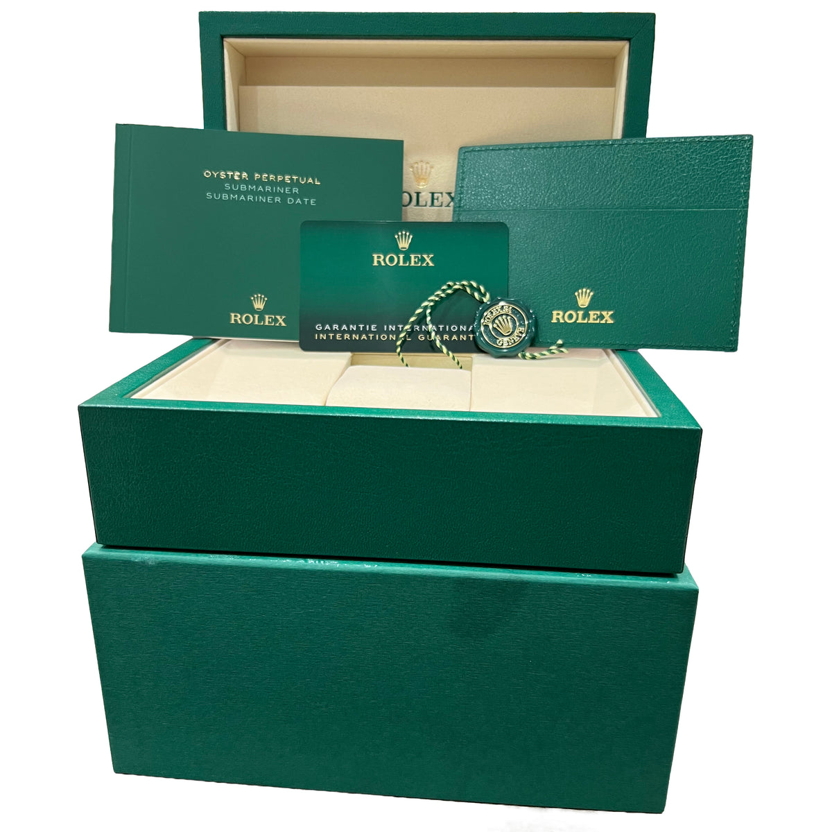 New 2026 Rolex Submariner Date 126610 LV Green Kermit 41mm Watch Box Papers
