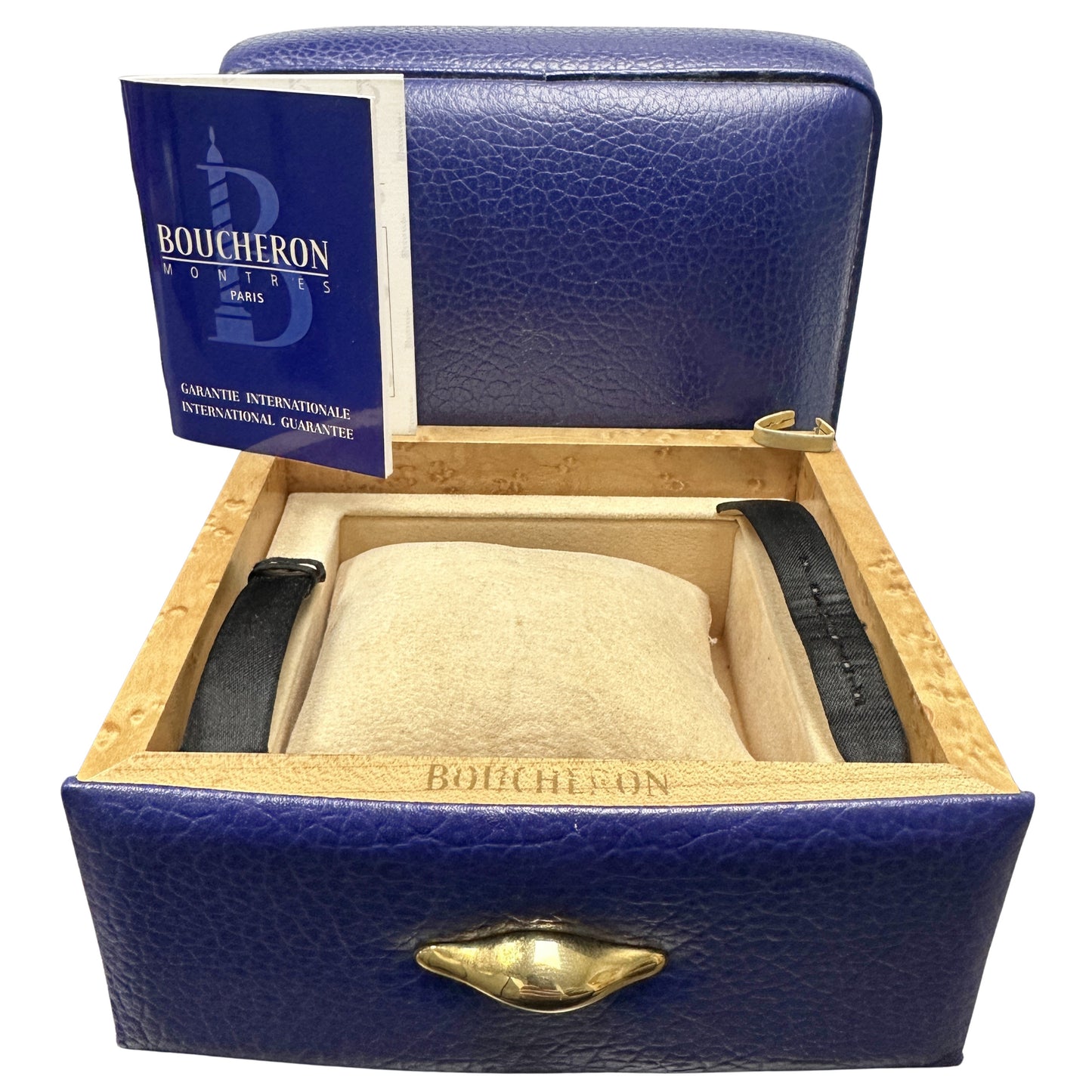 Boucheron Carree PAPERS 18k Gold YELLOW DIAMOND Mother of Pearl AJ410452 BOX