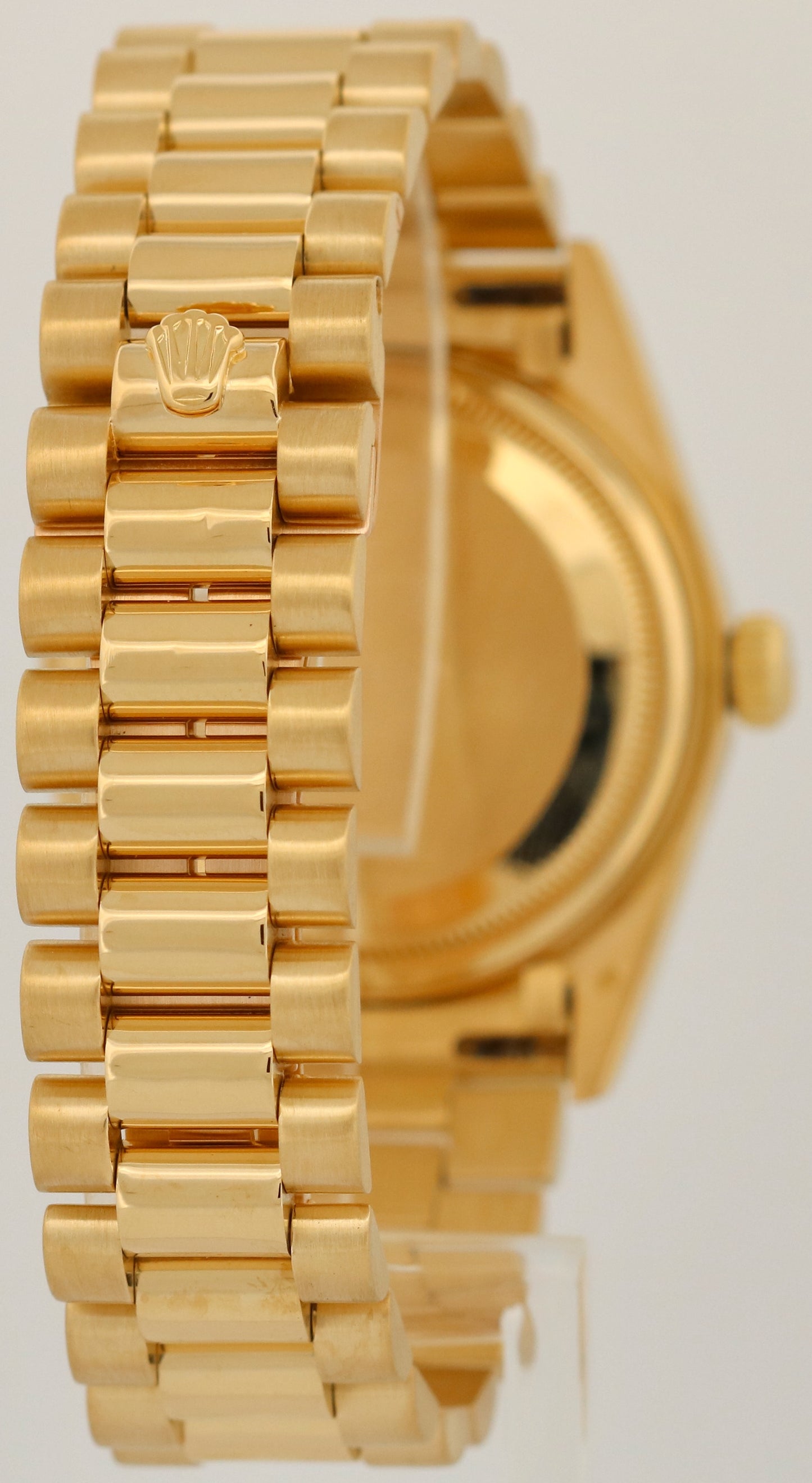 VINTAGE 1982 Rolex Day-Date President SILVER 36mm 18K Yellow Gold Fluted 18038