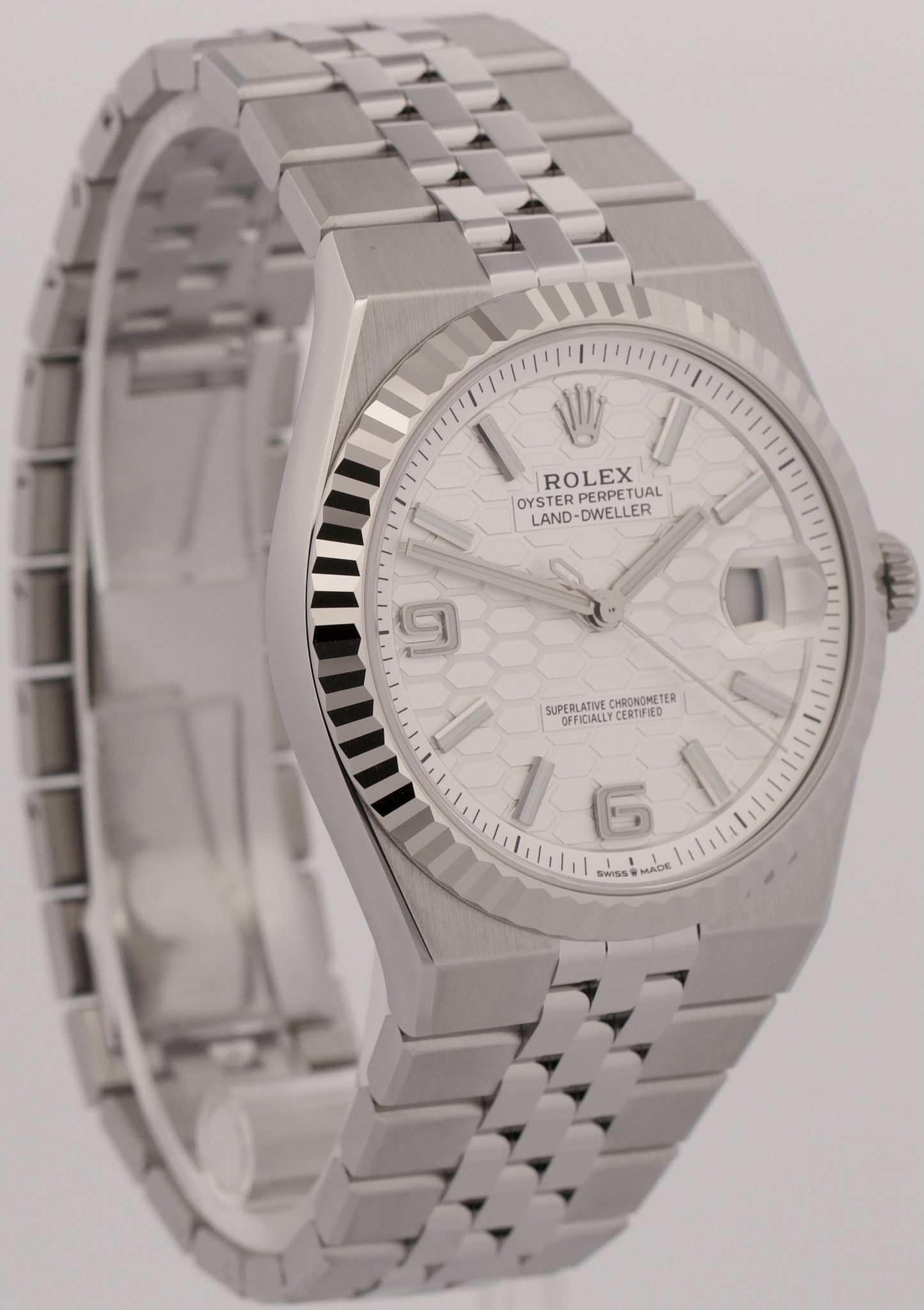 NEW MAY 2026 PAPERS Rolex Land-Dweller 40mm WHITE Stainless Steel 127334 BOX