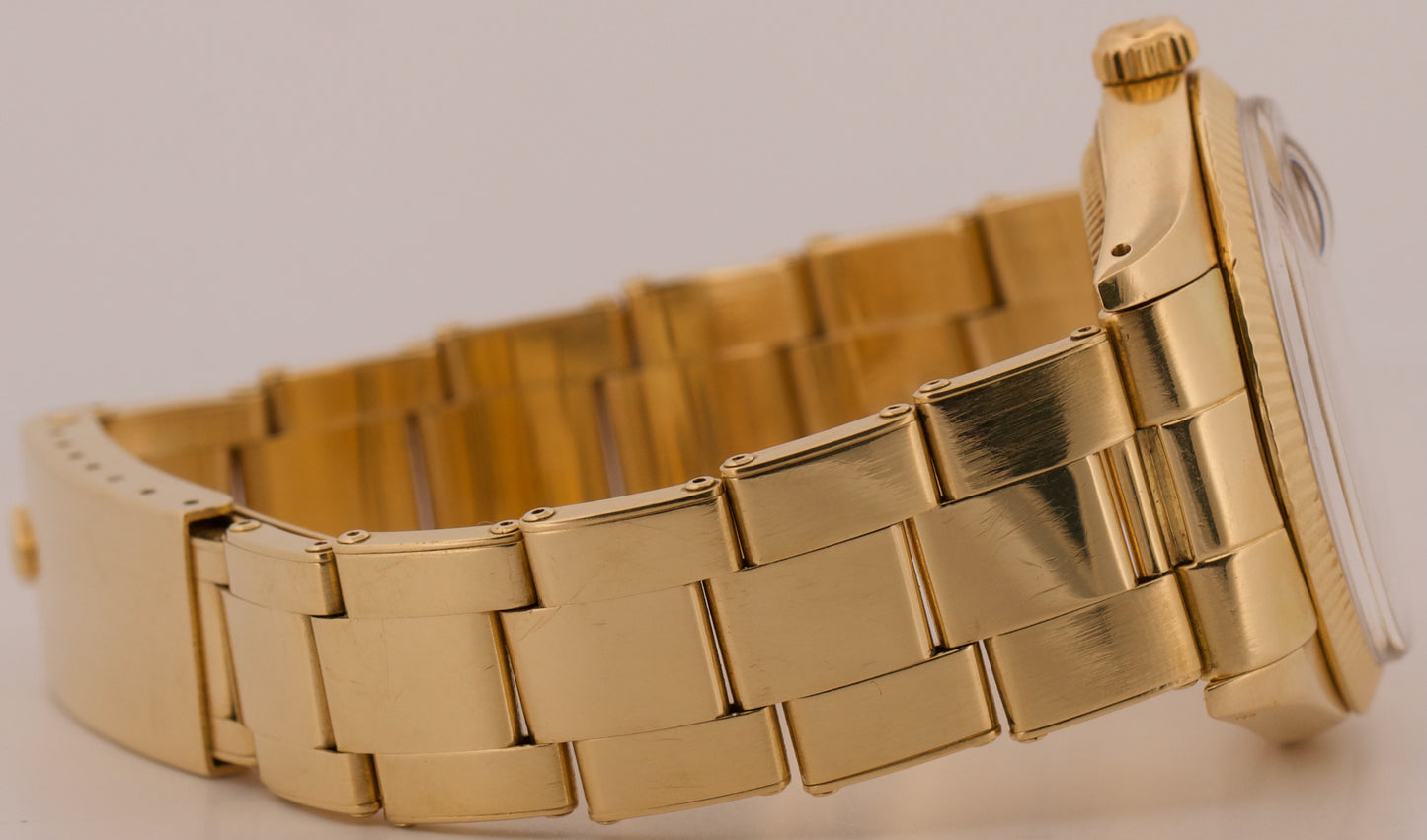VINTAGE Rolex Oyster Perpetual Date 34mm CHAMPAGNE 14K Gold Fluted Watch 1503