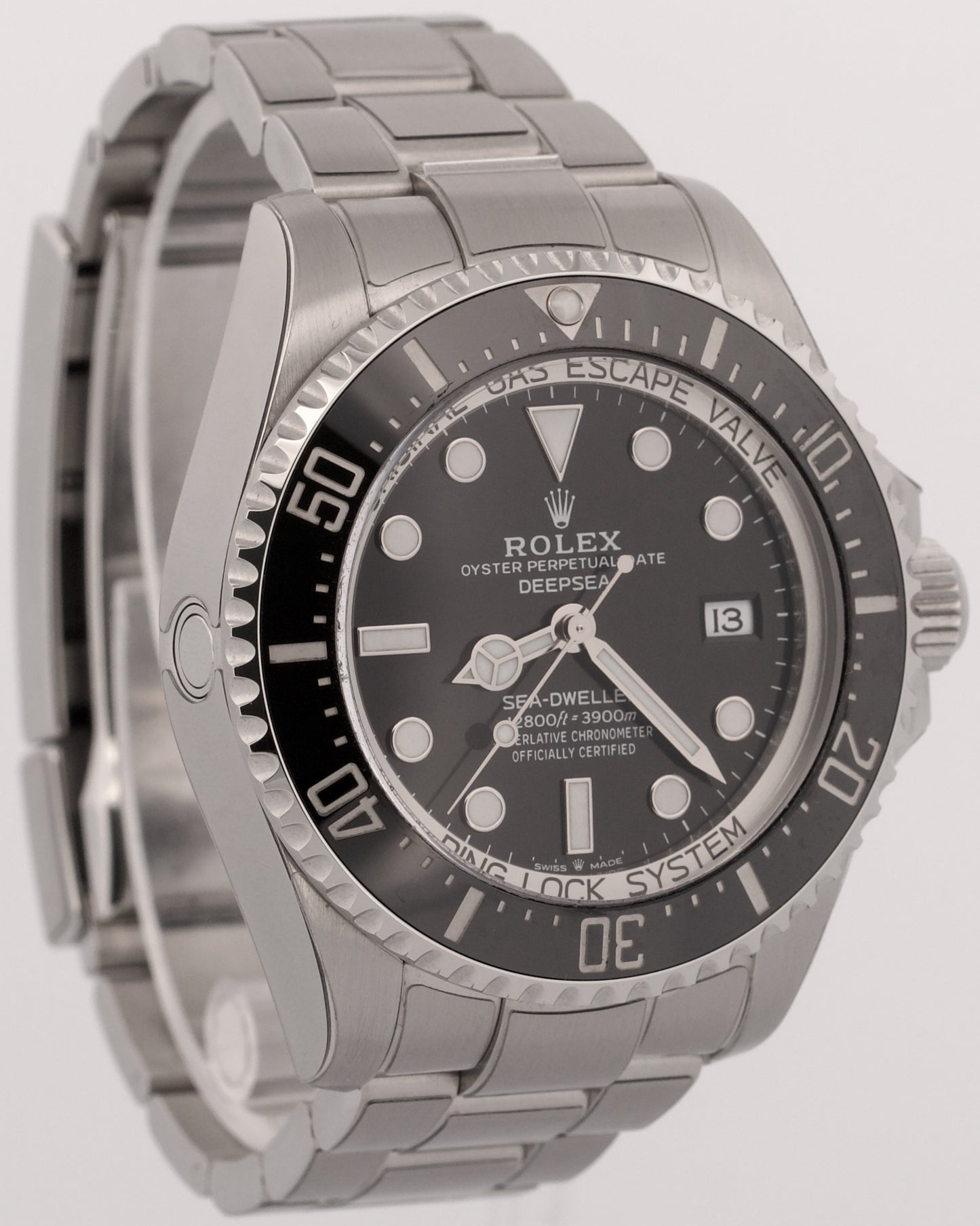 Rolex Sea-Dweller Deepsea BLACK Ceramic Stainless Steel Dive 44mm 136660 Watch