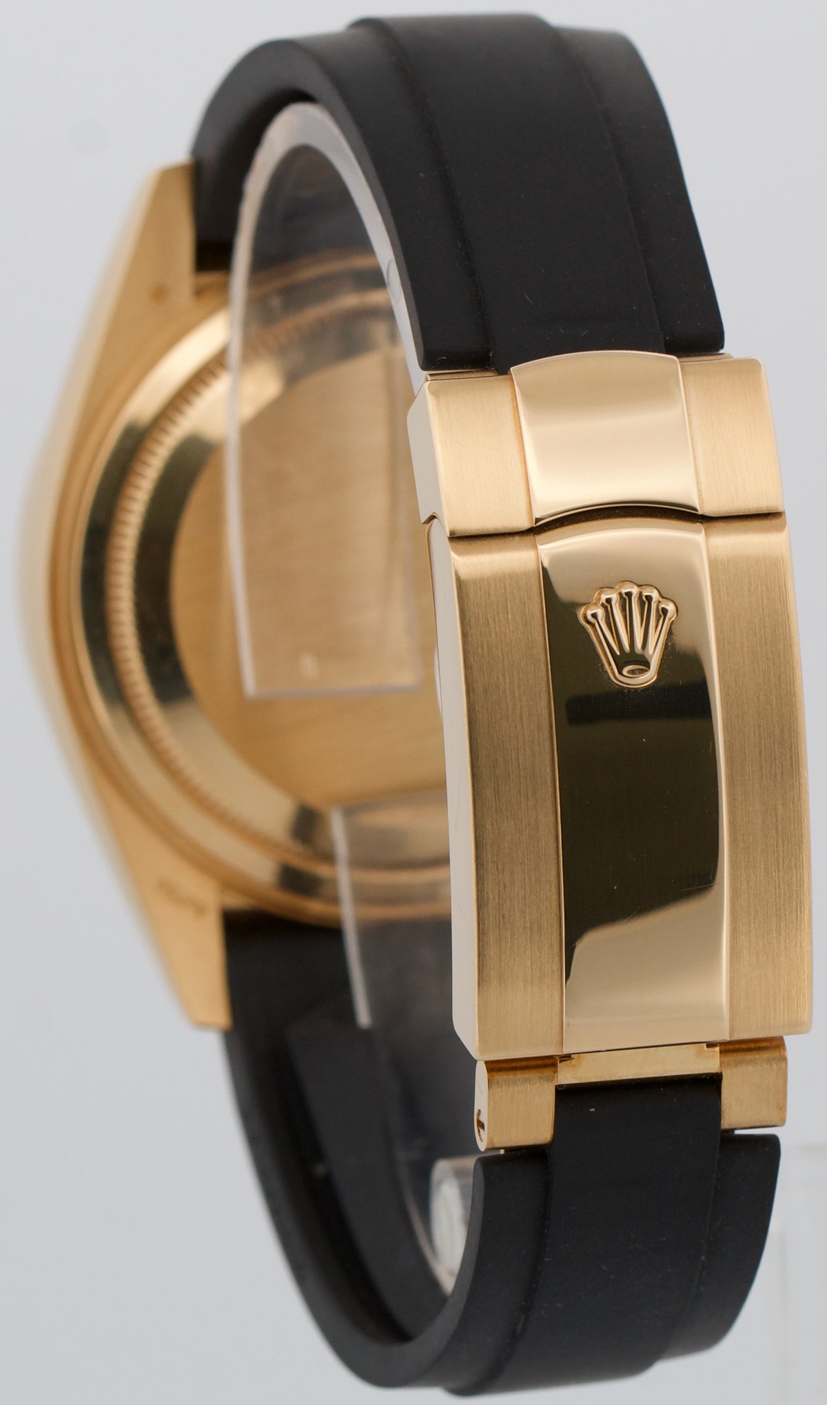 2021 Rolex Sky-Dweller 326238 18K Gold Champagne Oysterflex 42mm Box Papers
