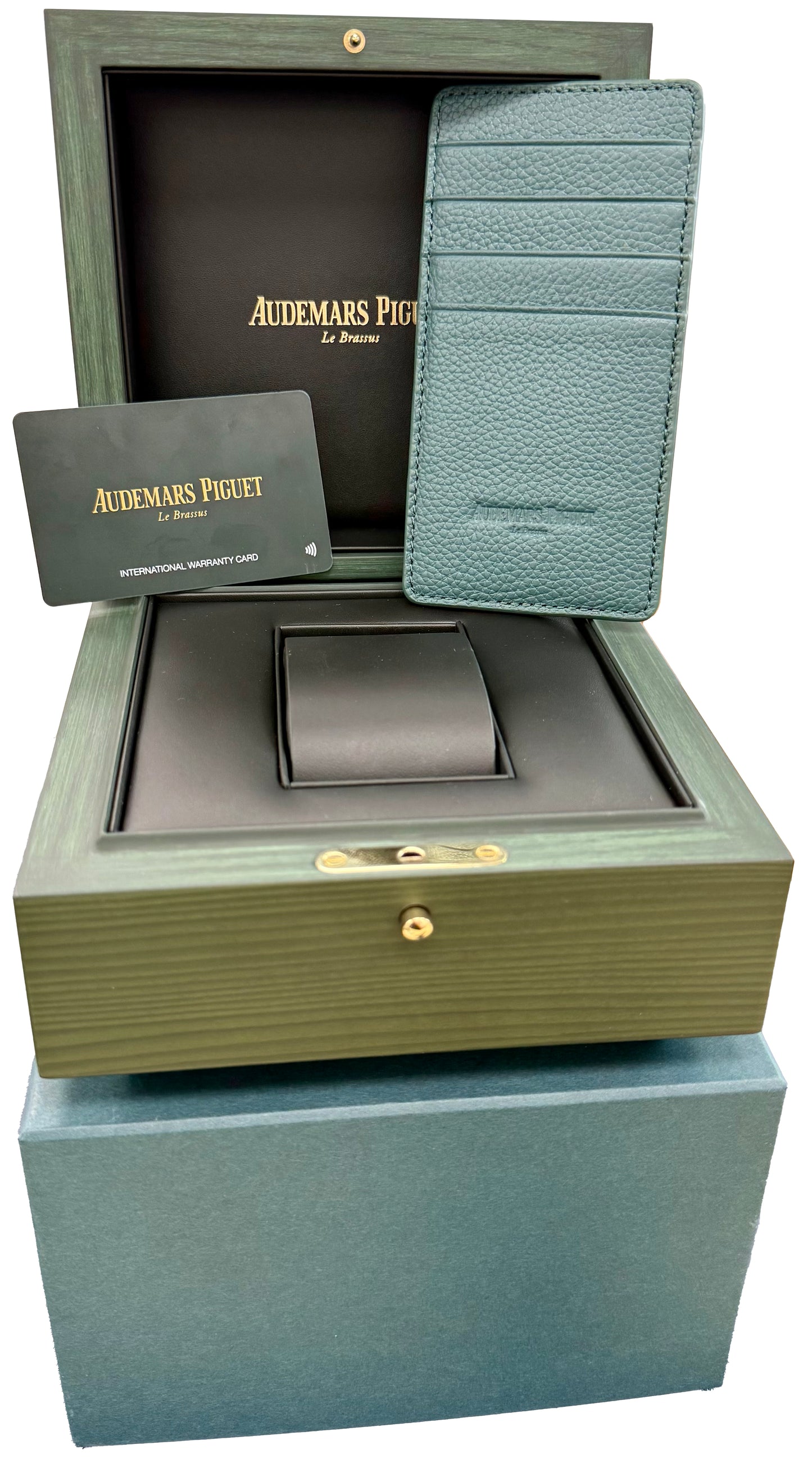 NEW 2026 PAPERS Audemars Piguet Royal Oak JUMBO Extra Thin BLUE 39mm 16202ST BOX