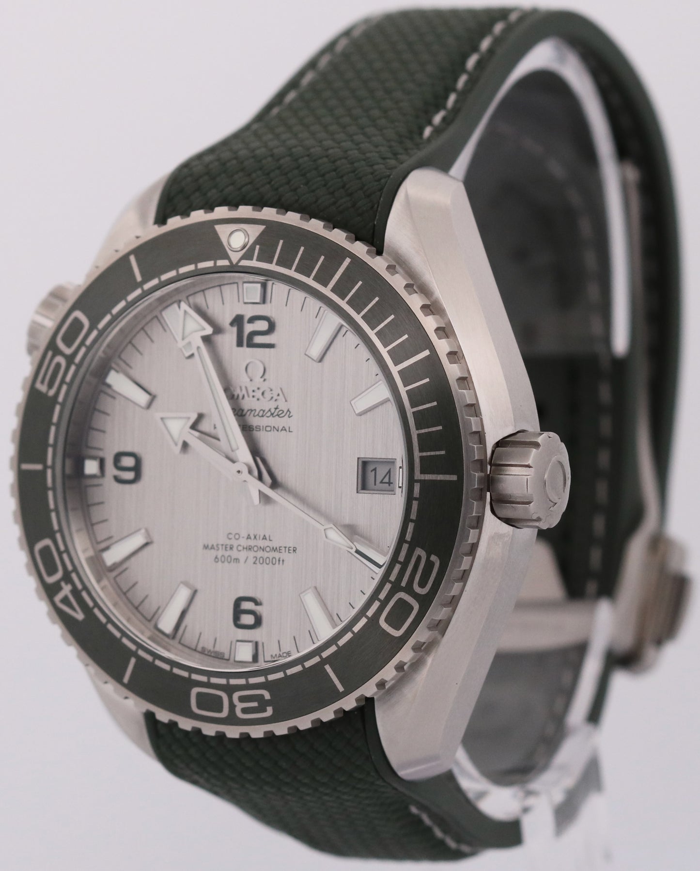 NEW PAPERS Omega Seamaster Planet Ocean 600M Steel GREEN 215.32.44.21.06.001 BOX