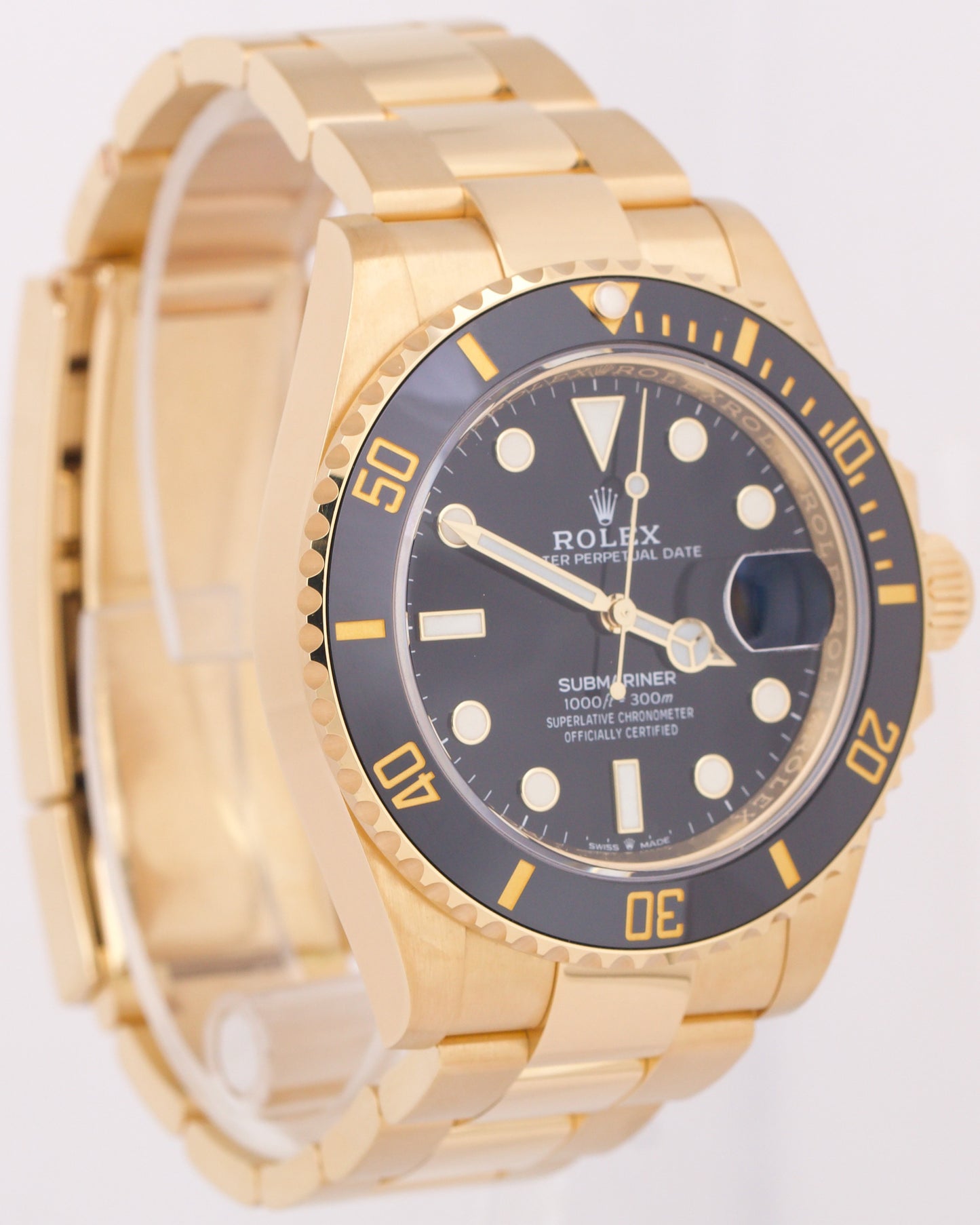 2022 NEW PAPERS Rolex Submariner Date 41 Yellow Gold Black Watch 126618 LN BOX