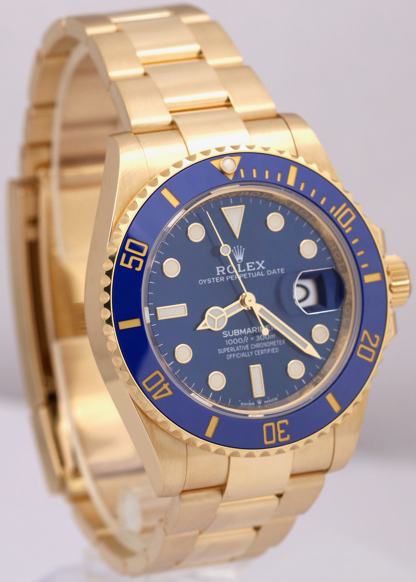 MINT 2022 PAPERS Rolex Submariner Date 41 18K Yellow Gold BLUE 126618 LB BOX