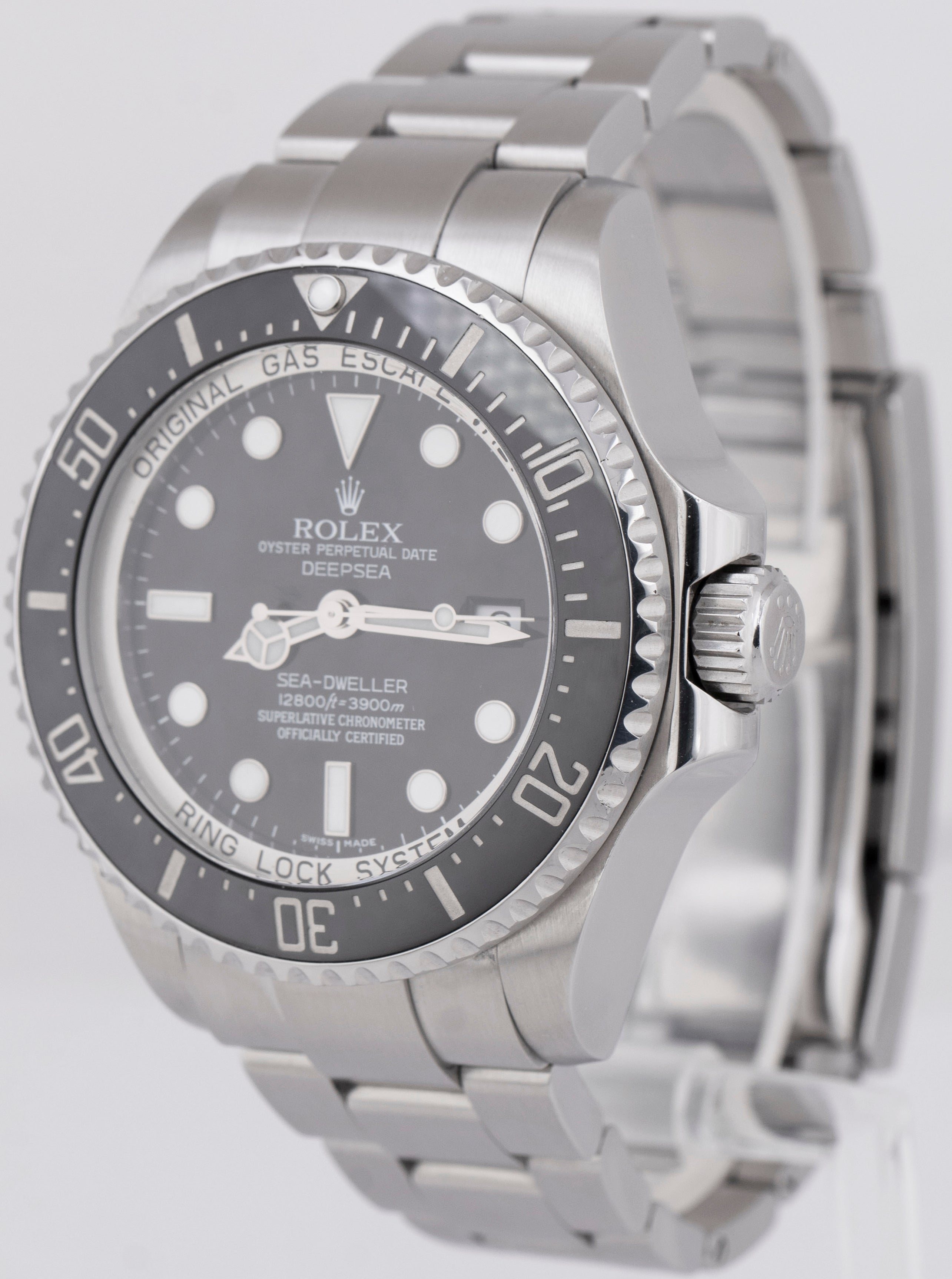 Rolex Deepsea Sea Dweller 44mm Black Dial Oystersteel Watch 116660