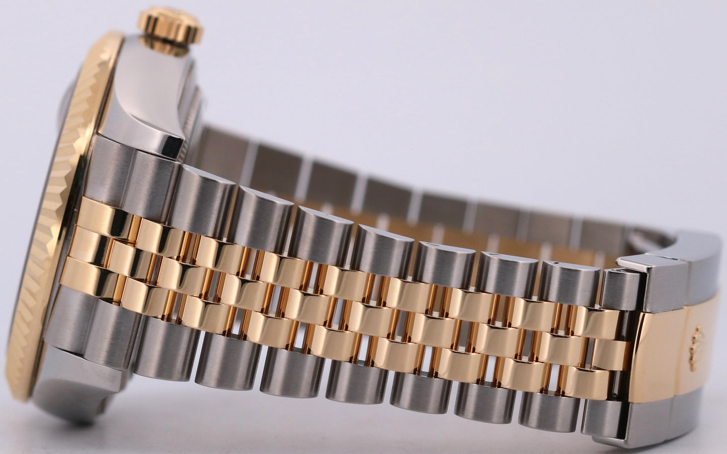 Rolex Sky-Dweller BLACK Two-Tone 18K Yellow Gold Steel JUBILEE 42mm 326933 Watch