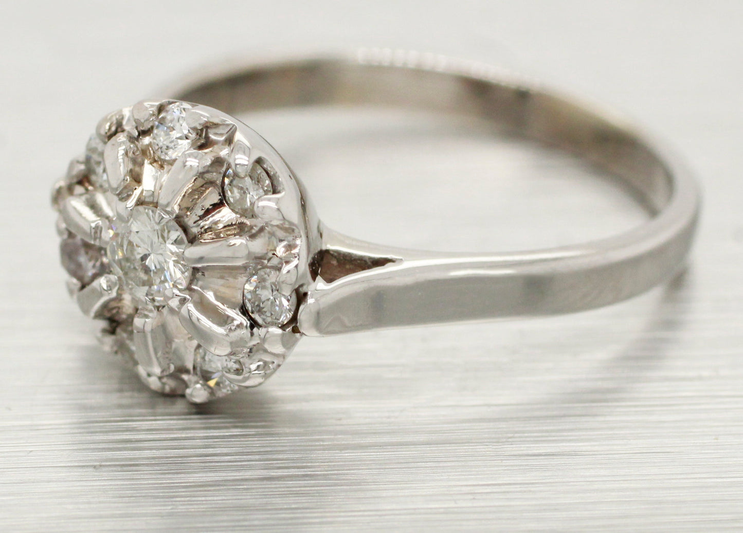 Antique Art Deco 0.40ctw 7-Petal Diamond Flower Ring - 14k White Gold - 6.50