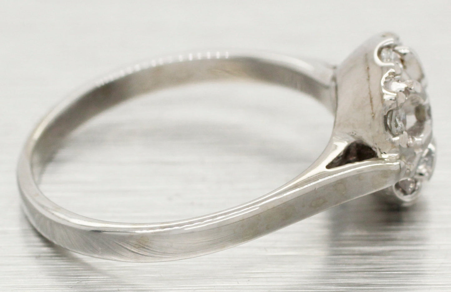 Antique Art Deco 0.40ctw 7-Petal Diamond Flower Ring - 14k White Gold - 6.50
