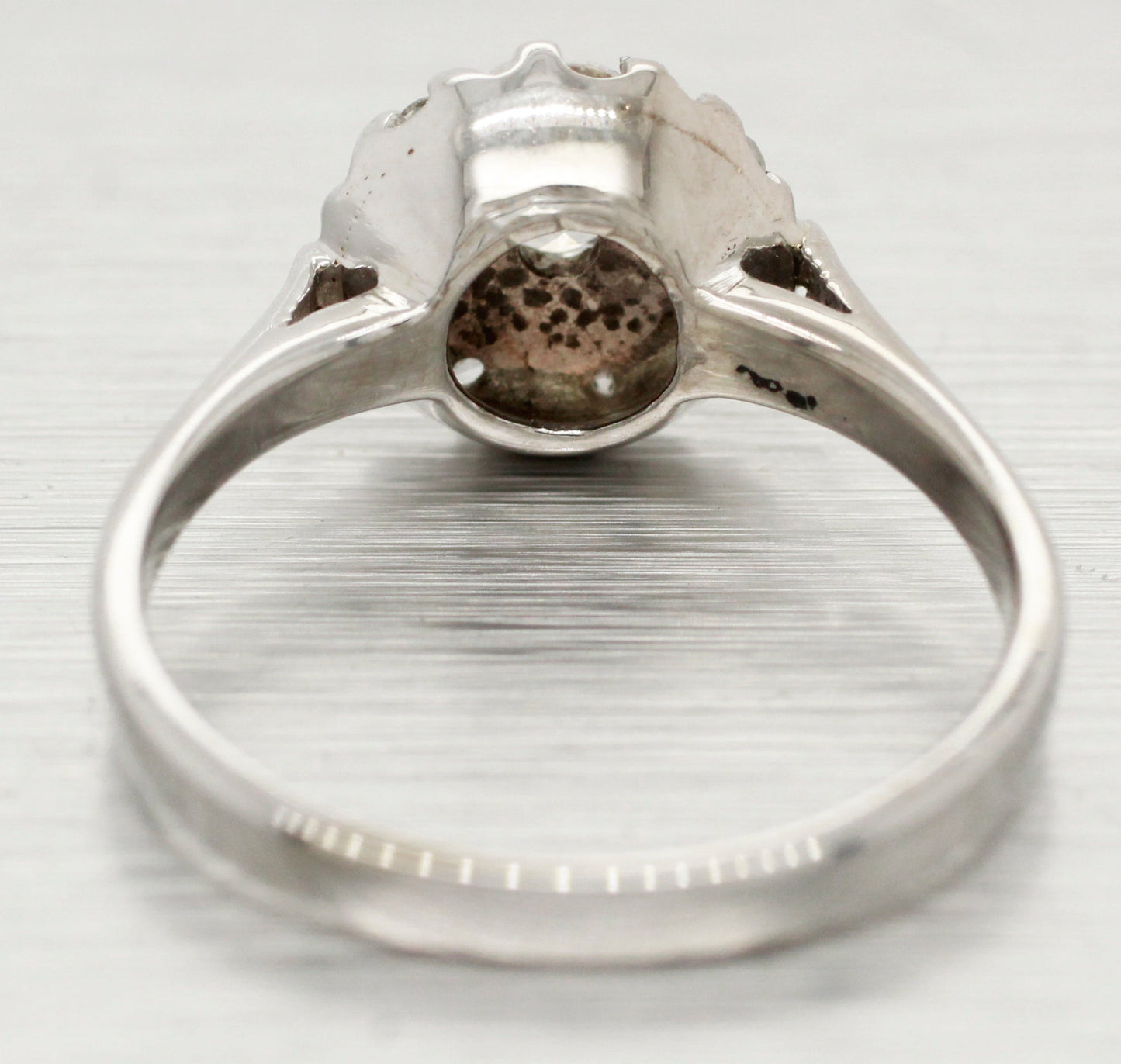 Antique Art Deco 0.40ctw 7-Petal Diamond Flower Ring - 14k White Gold - 6.50