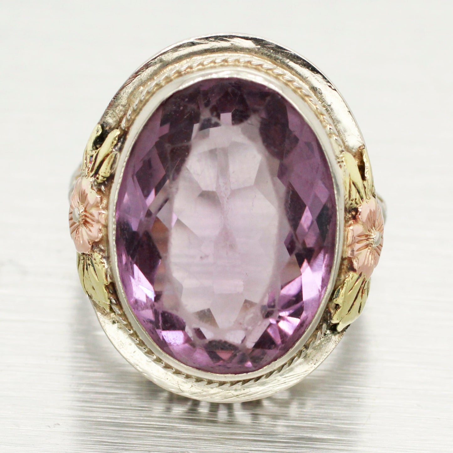 Antique Art Deco Amethyst Cocktail Ring | 14k Tri-Tone Gold Flower Filigree