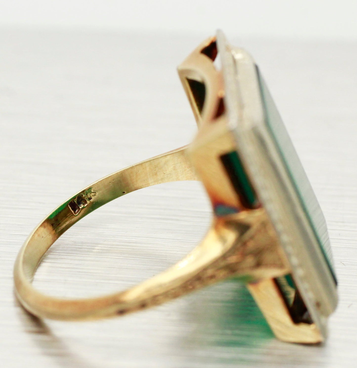 Antique Art Deco Foliage Rectangular Emerald Ring - 14k Yellow & White Gold