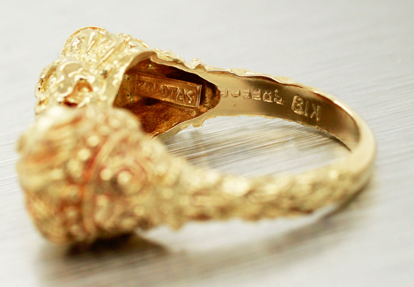 Zolotas Heritage Double Lion Head Ring - Solid 18k Yellow Gold - Size 5.50