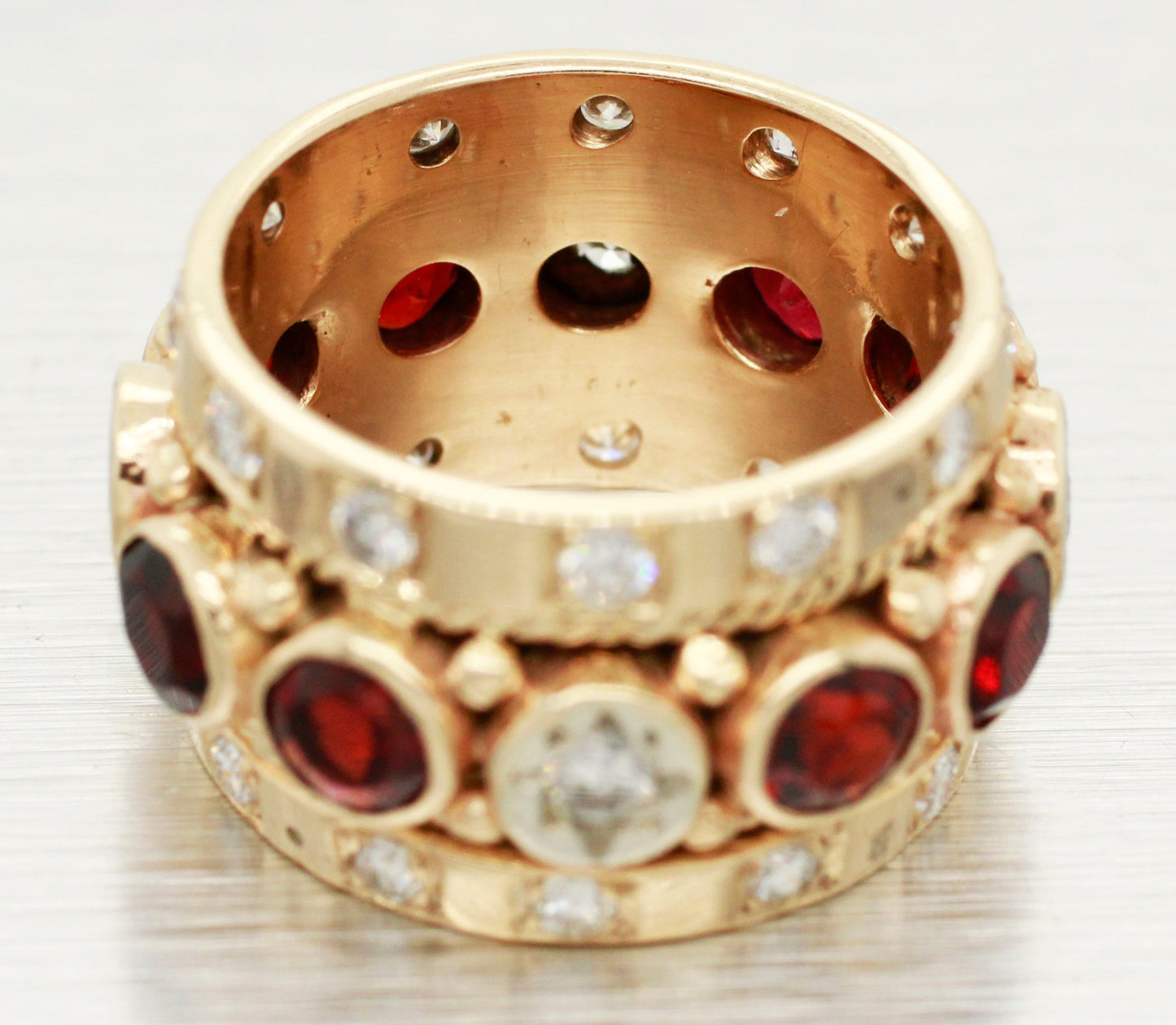Vintage 2.00ctw Garnet & Diamond Ring - 14k Yellow Gold Milgrain Band