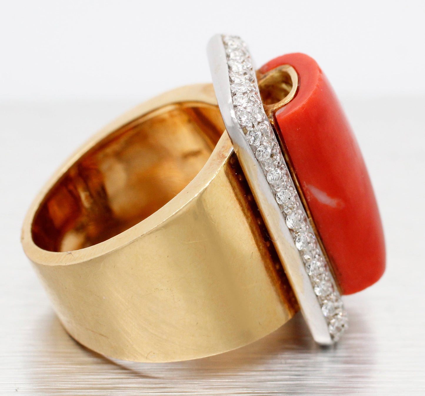 Gio Caroli Vintage Red Coral & 2.00ctw Diamond Cocktail Ring - 18k Yellow Gold