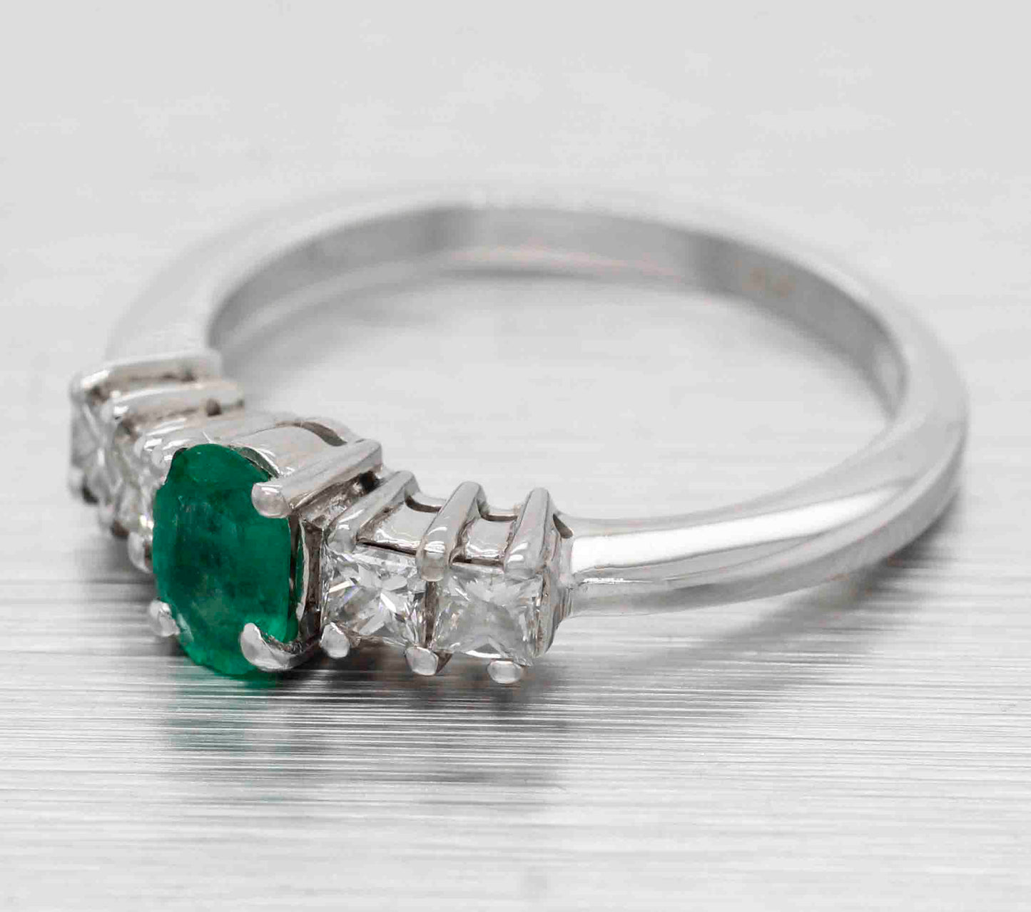 Vintage Oval 0.25ct Emerald & Diamond Accent Engagement Ring - 14k White Gold