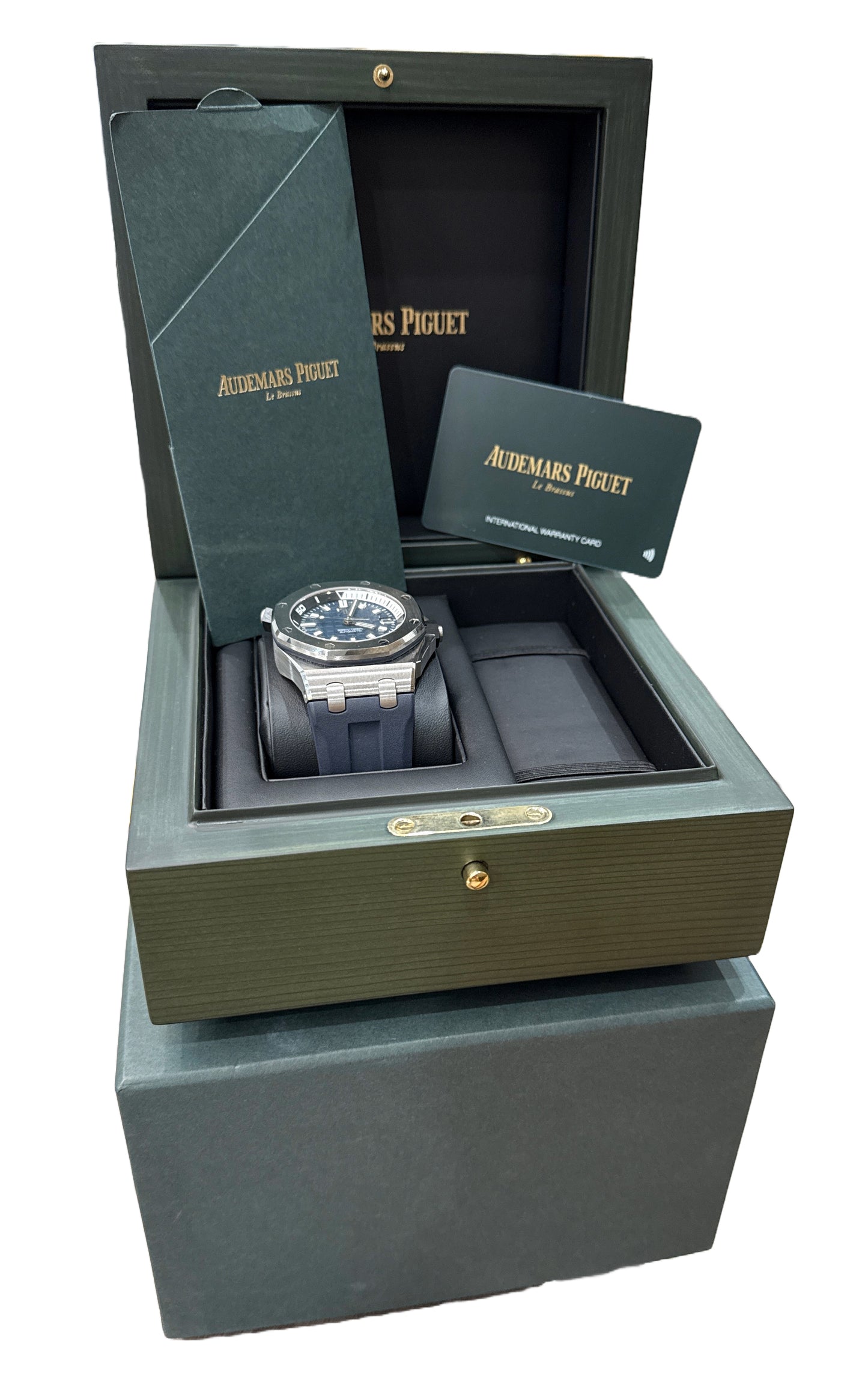 MINT 2025 PAPERS Audemars Piguet Royal Oak Offshore Steel BLUE 42mm 15720ST BOX