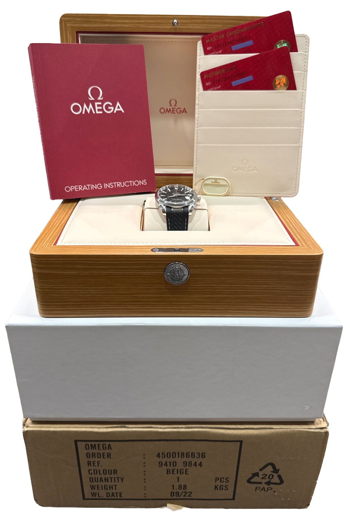 Omega Seamaster Aqua Terra 150M 220.12.38.20.01.001 Black Rubber 38mm Watch Box